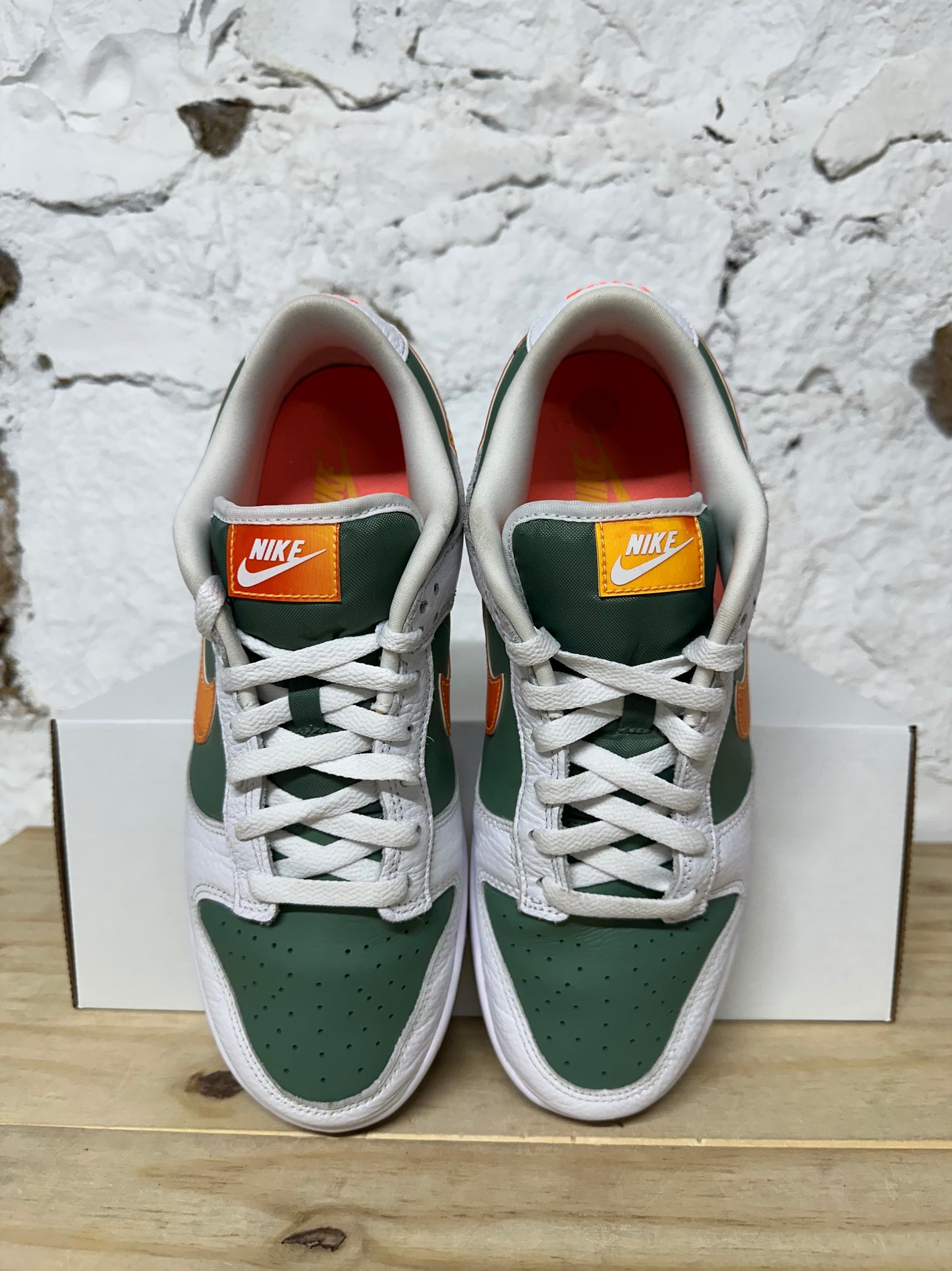 Nike Dunk Low NY Vs NY Sz 9