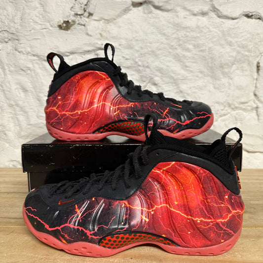 Nike Air Foamposite One Stranger Things Sz 9.5 DS