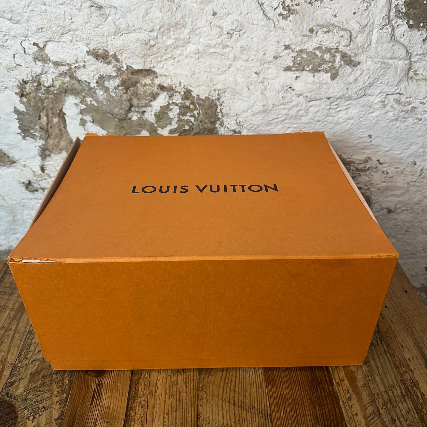 Louis Vuitton Beige Cream Skate Sneaker Sz 11.5(10LV)