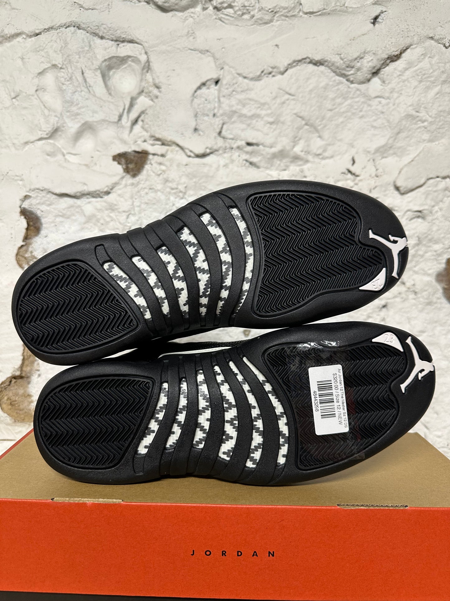 Air Jordan 12 The Master Sz 12 DS