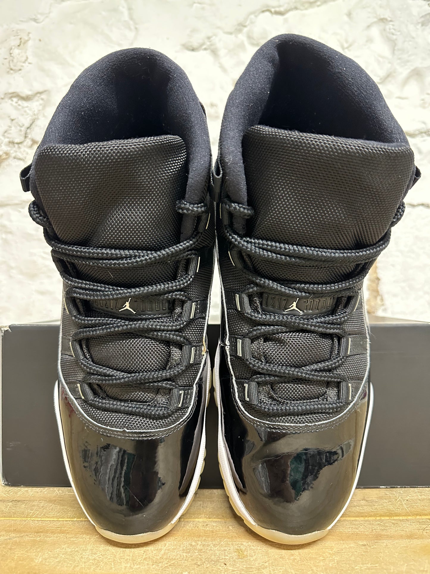 Air Jordan 11 High Jubilee Sz 10.5