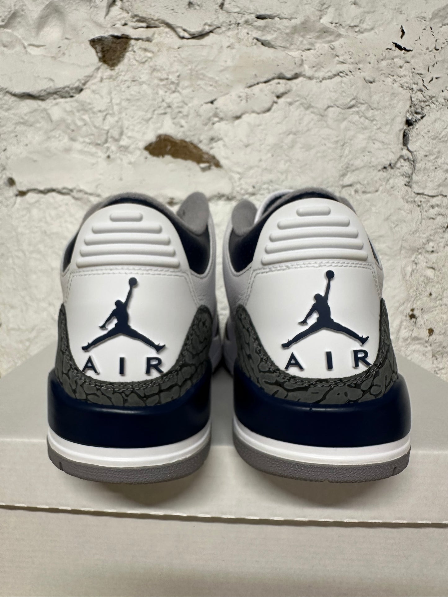 Air Jordan 3 Midnight Navy Sz 9 DS