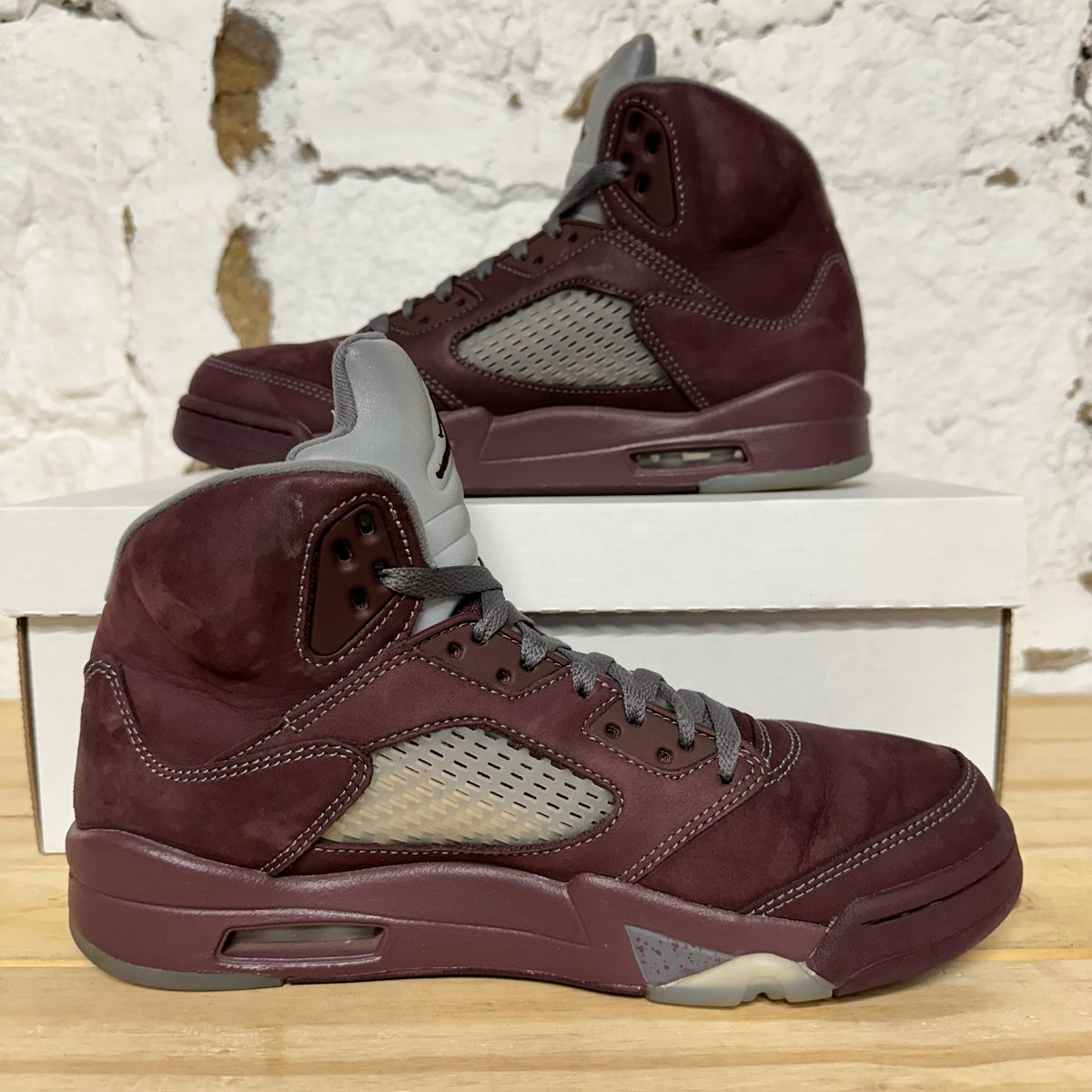 Air Jordan 5 Burgundy (2023) Sz 8