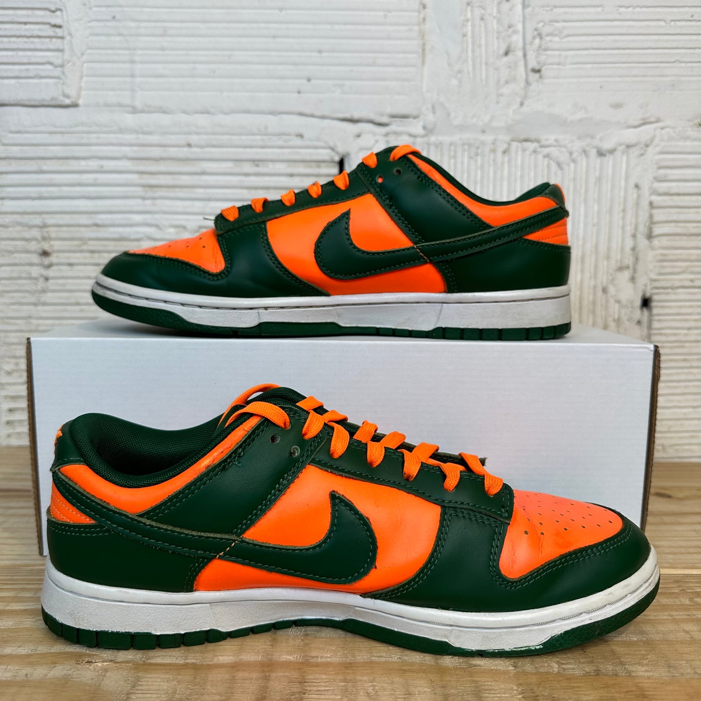 Nike Dunk Low Miami Sz 9