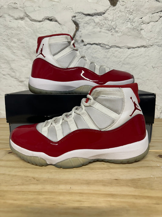 Air Jordan 11 High Cherry Sz 9.5