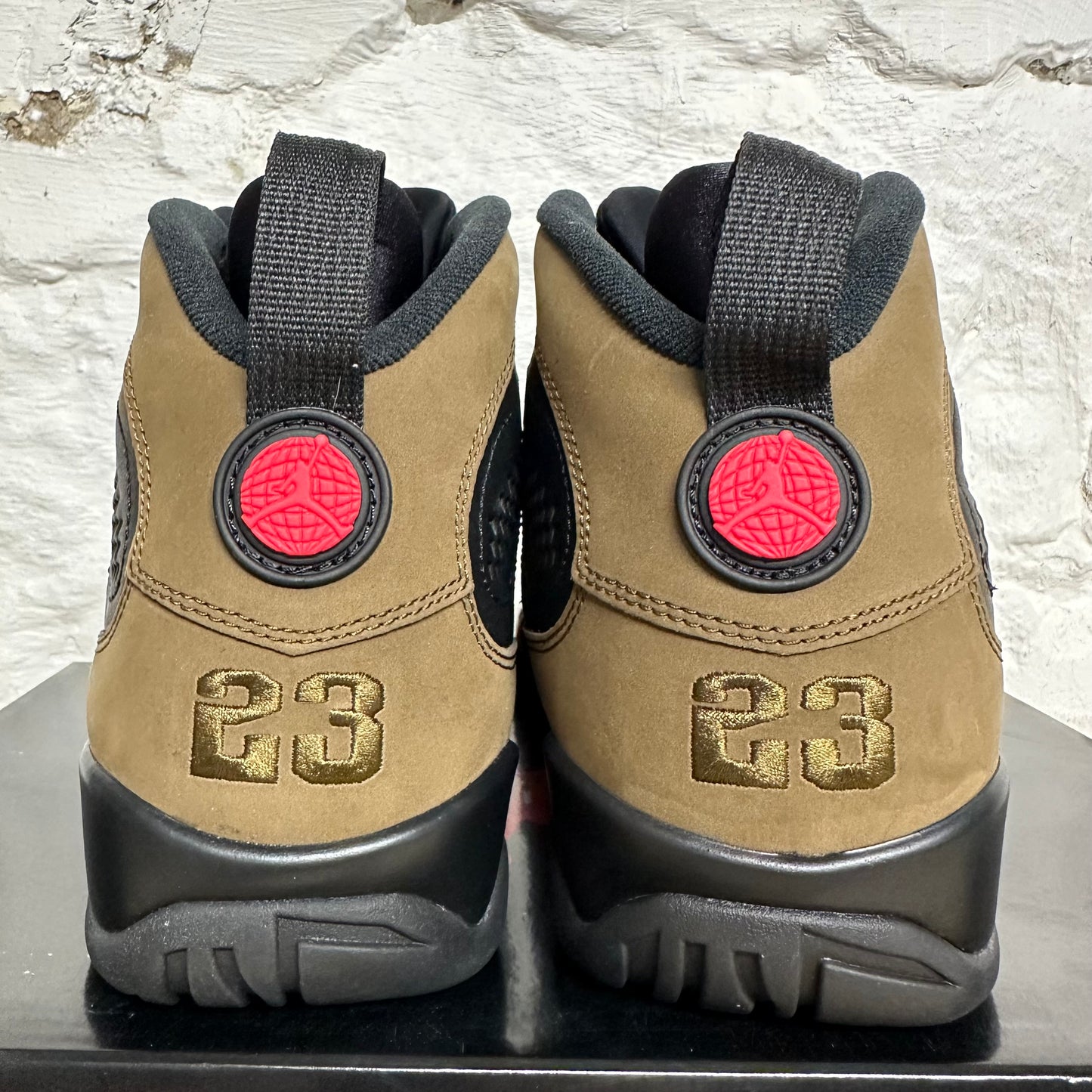 Air Jordan 9 Olive (2024) Sz 10 DS