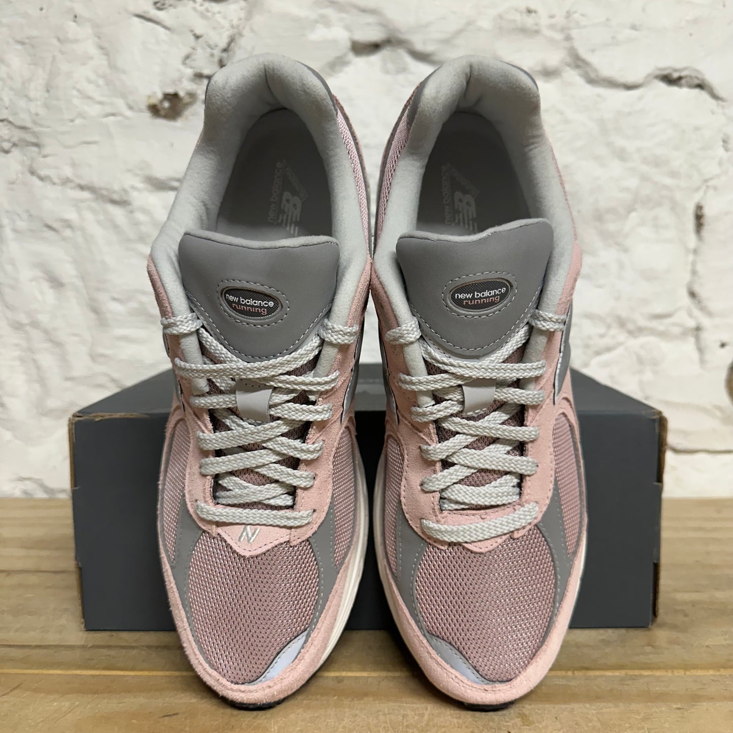 New Balance 2002R Orb Pink Sz 12 DS