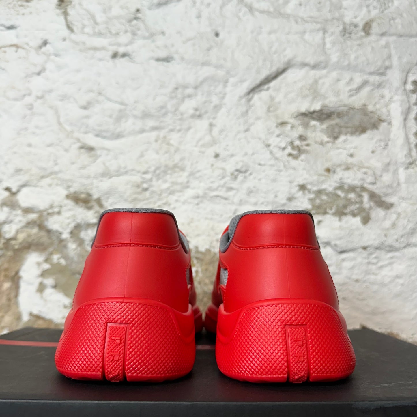 Prada Americas Cup Rosso Rubber Sneaker Sz 7 (40) DS