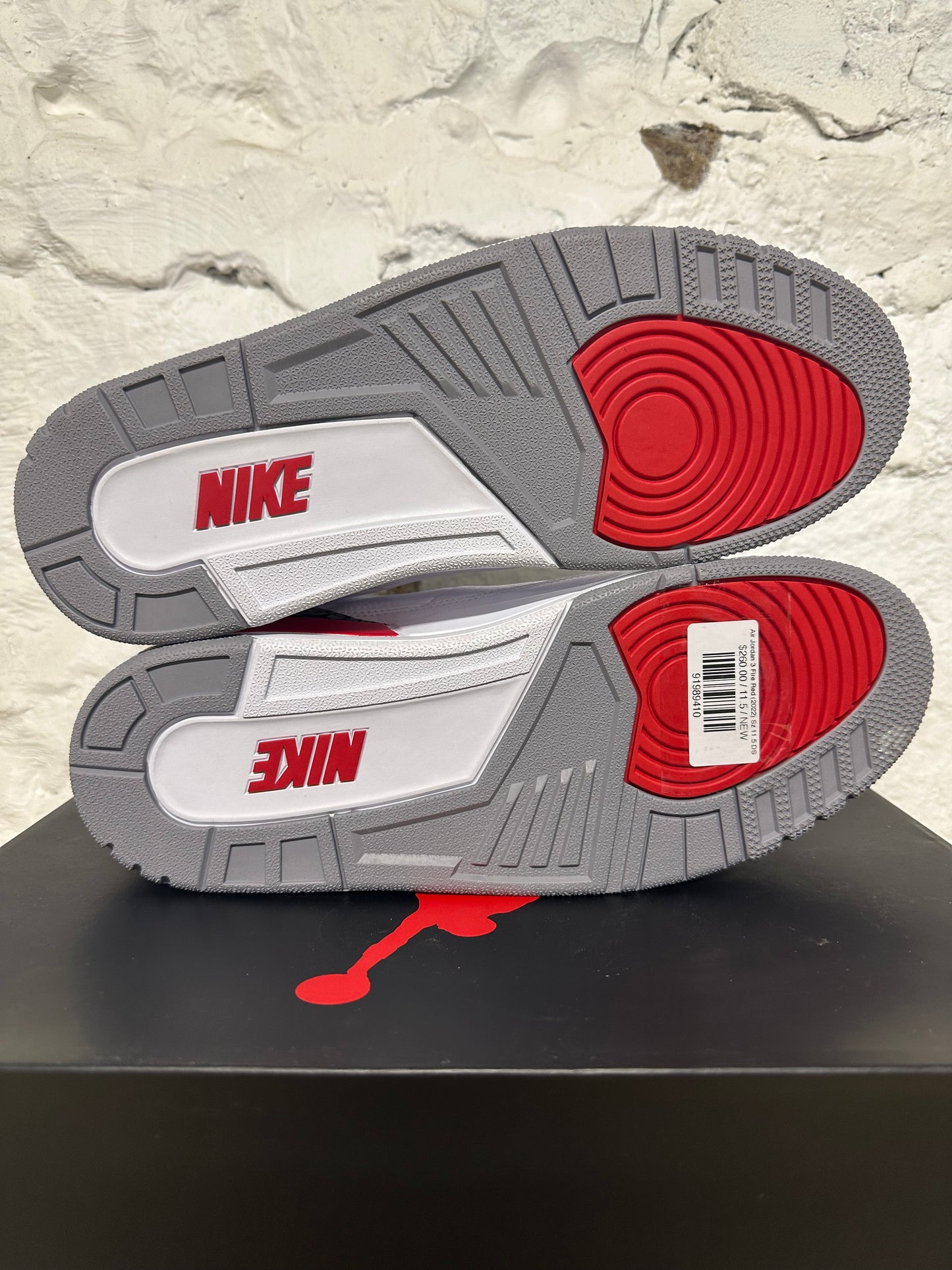 Air Jordan 3 Fire Red (2022) Sz 11.5 DS