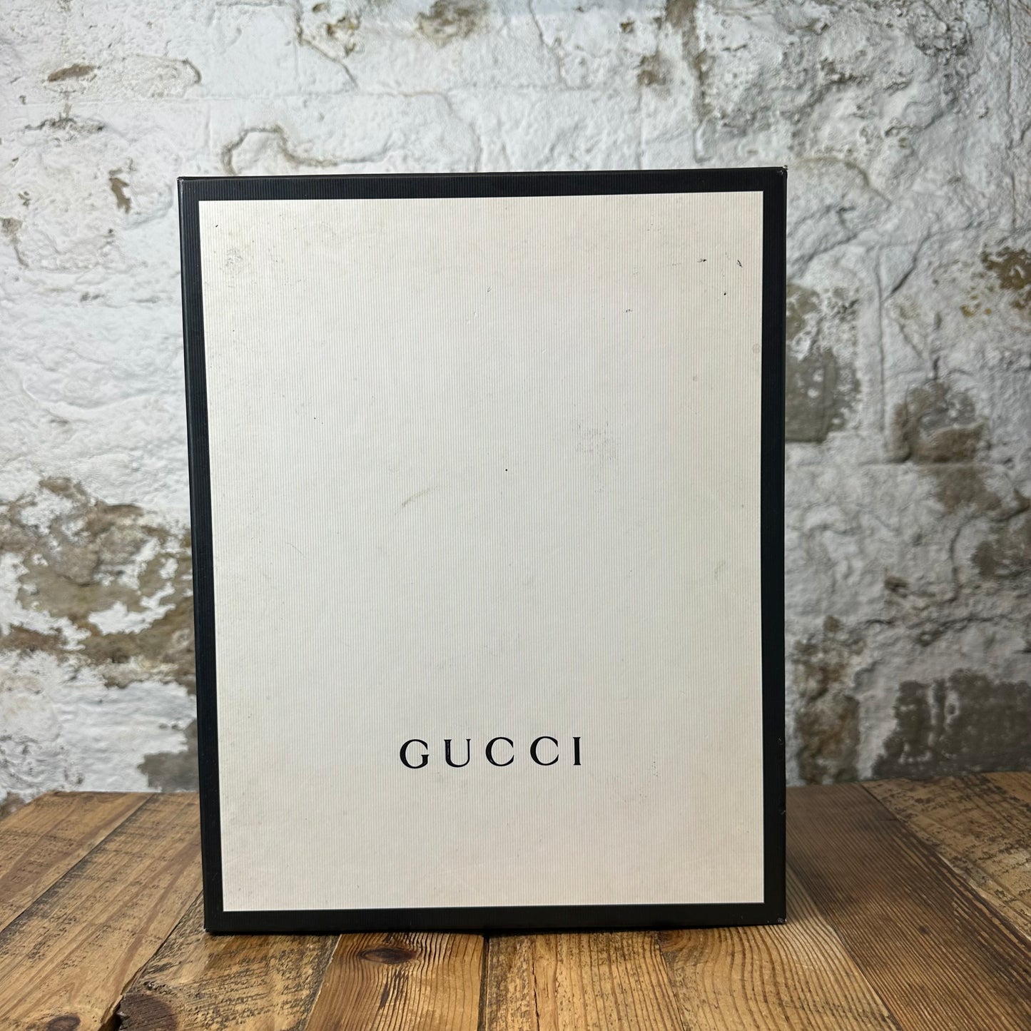 Gucci Rhyton Vintage Logo Cream Sneaker Sz 11