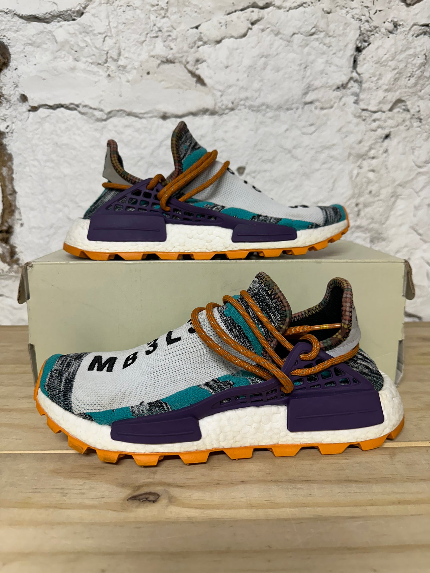 Adidas Human Race Solar Pack Sz 5.5