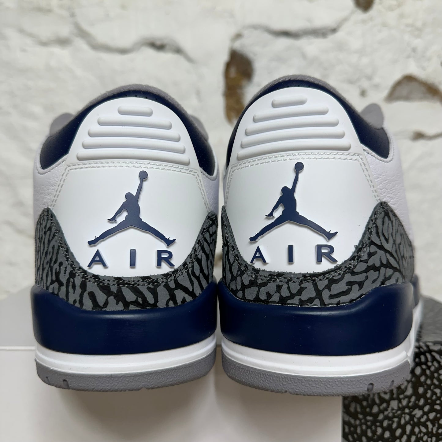 Air Jordan 3 Midnight Navy Sz 11 DS