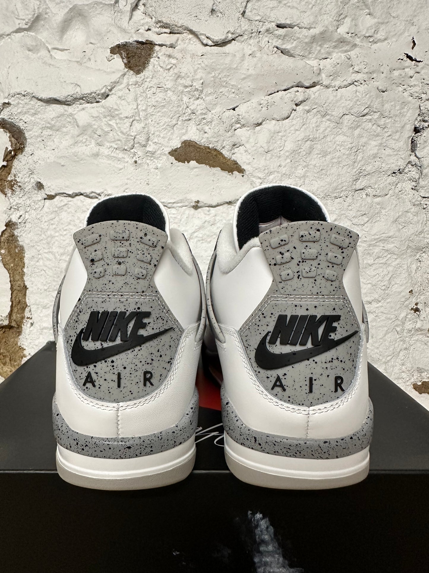 Air Jordan 4 White Cement Sz 8.5 DS