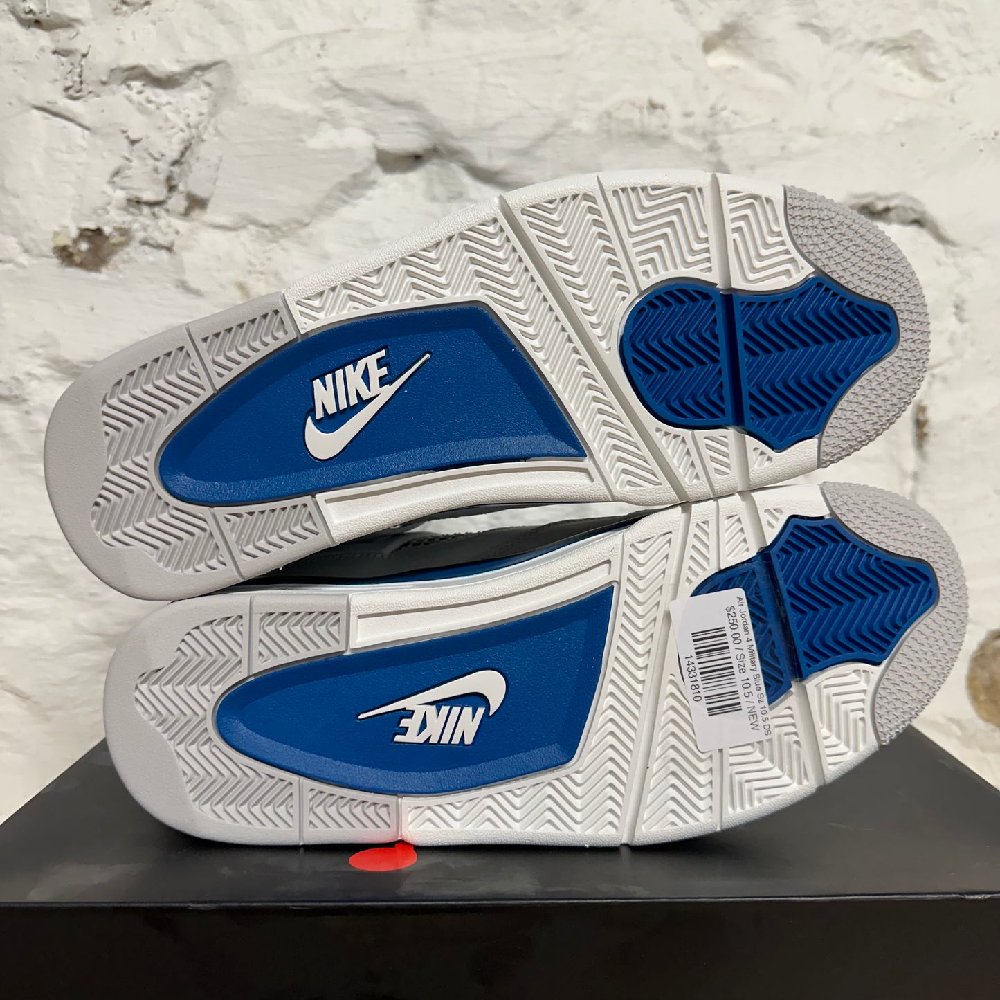 Air Jordan 4 Military Blue Sz 10.5 DS