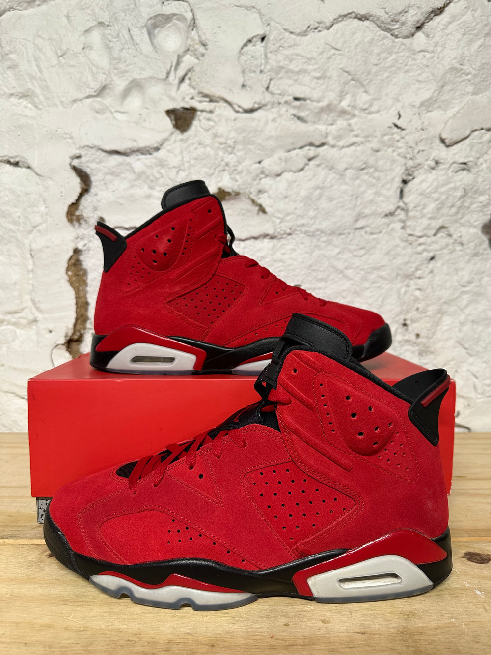 Air Jordan 6 Toro Sz 11