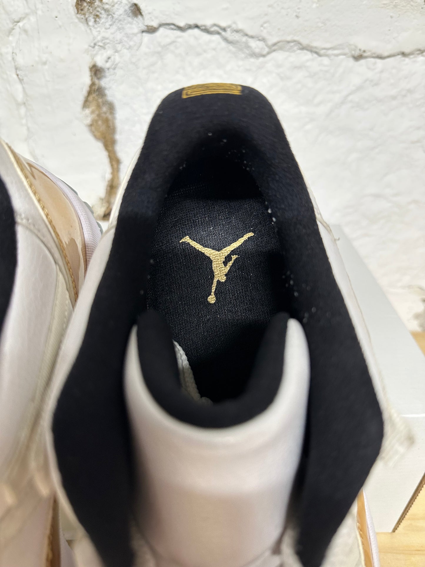 Air Jordan 11 Low Closing Ceremony Sz 14