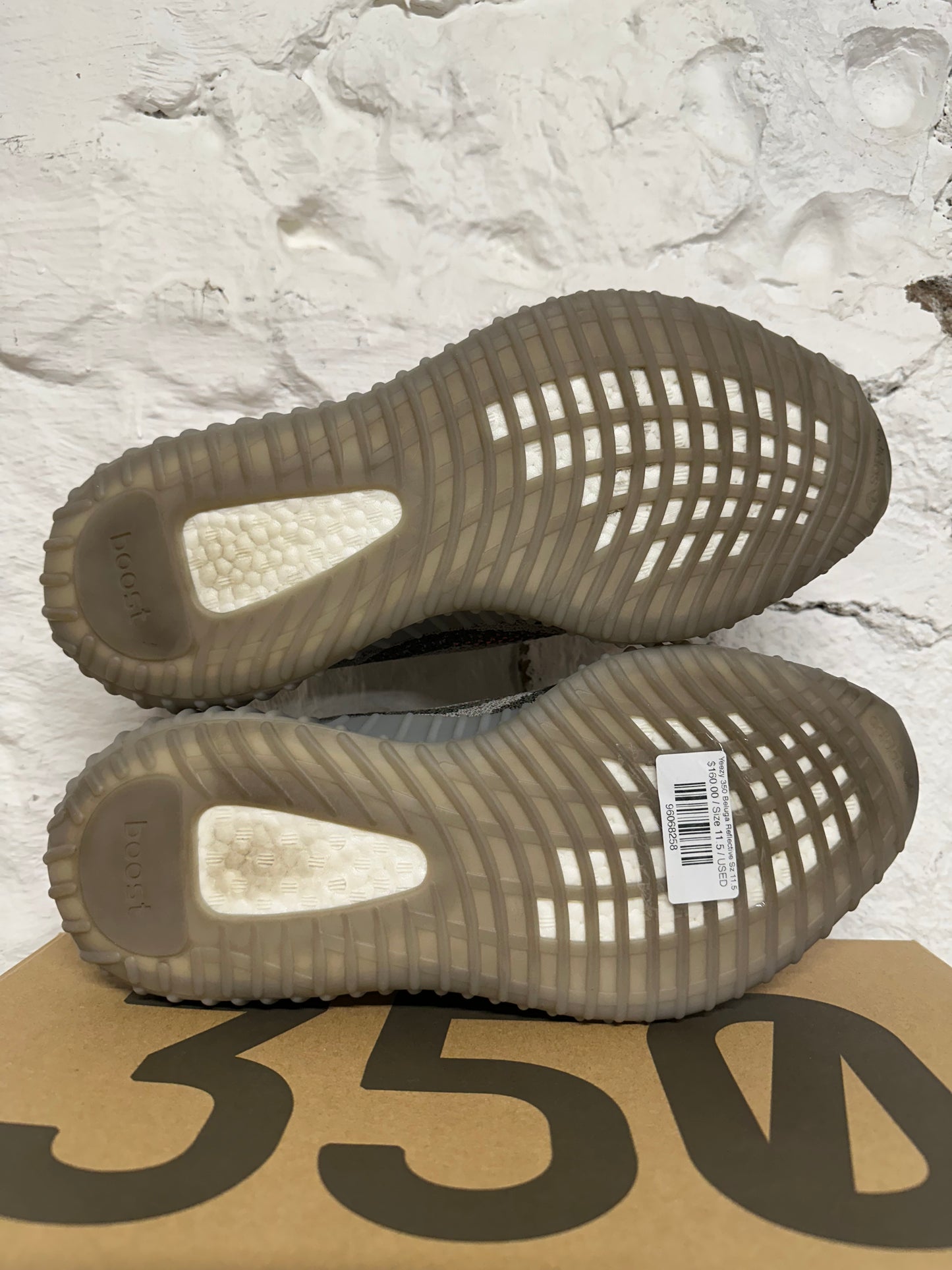 Yeezy 350 V2 Beluga Reflective Sz 11.5