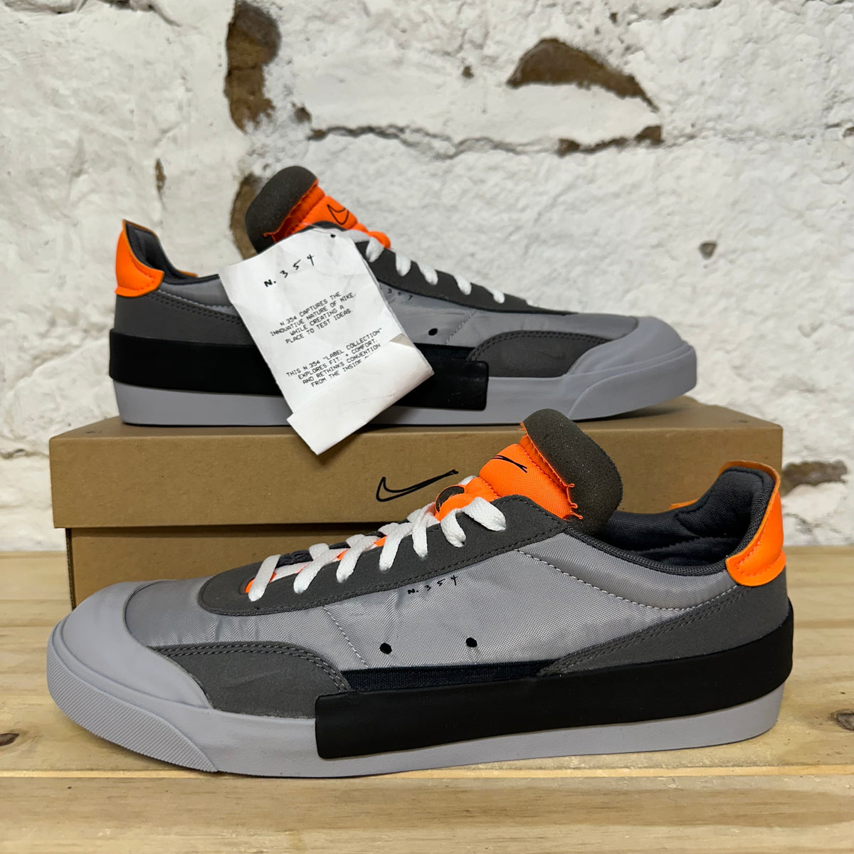 Nike Drop Type LX Wolf Grey Total Orange Sz 10.5 DS
