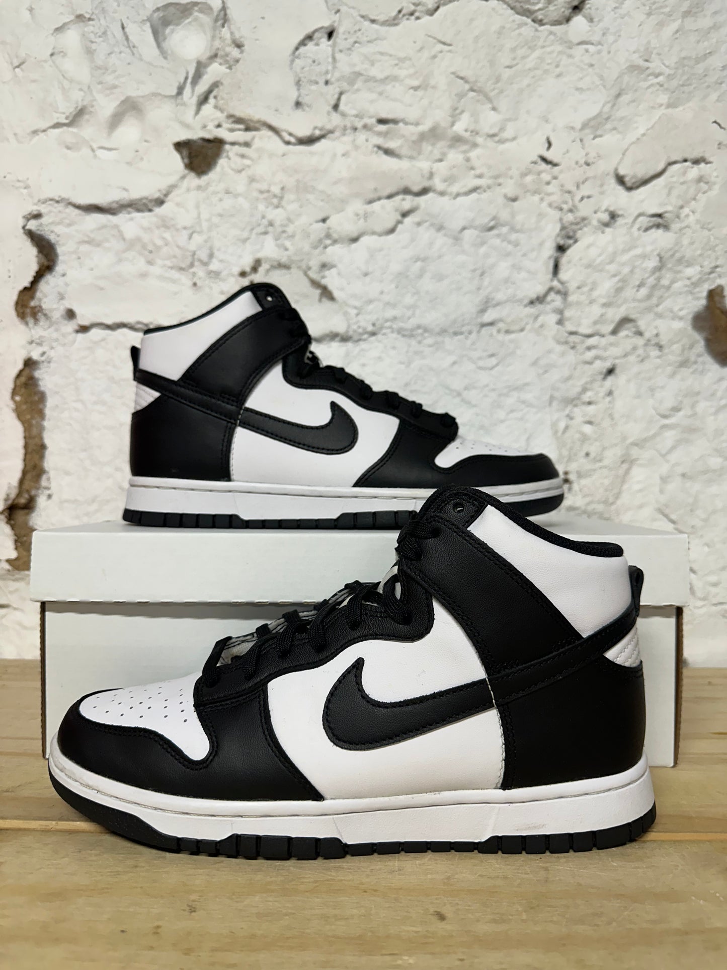 Nike Dunk High Panda Sz 6.5 (8W)