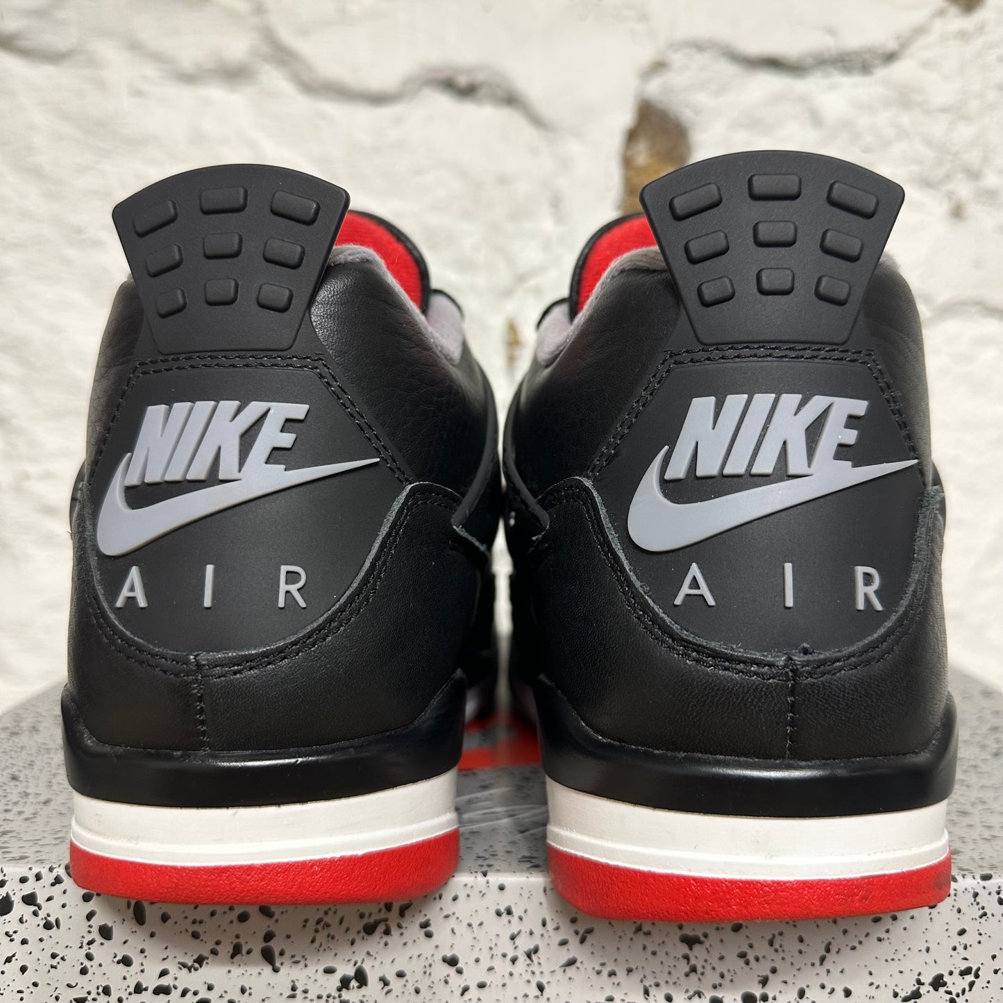 Air Jordan 4 Bred Reimagined Sz 10