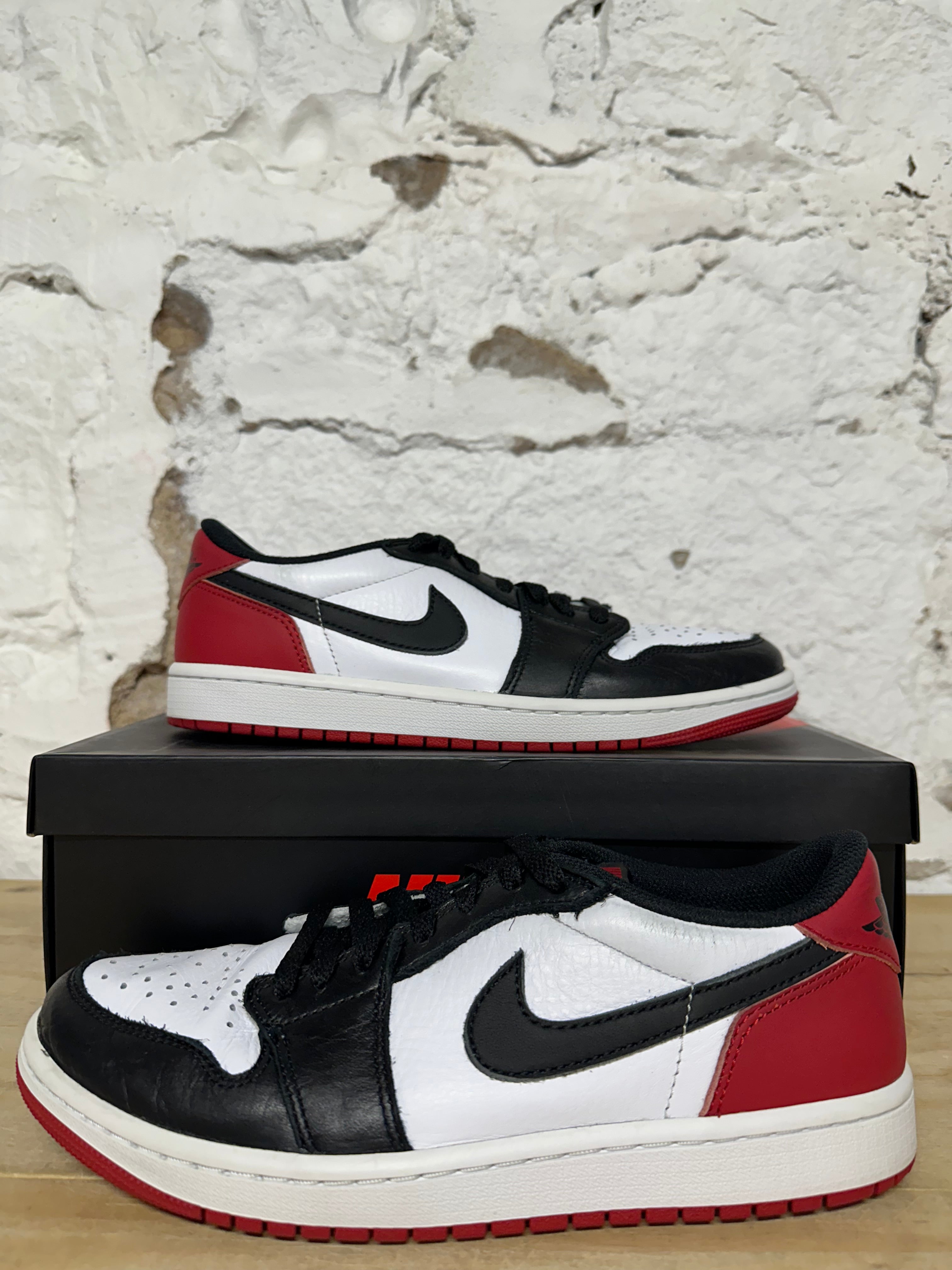 Air Jordan 1 Low Black Toe Sz 8