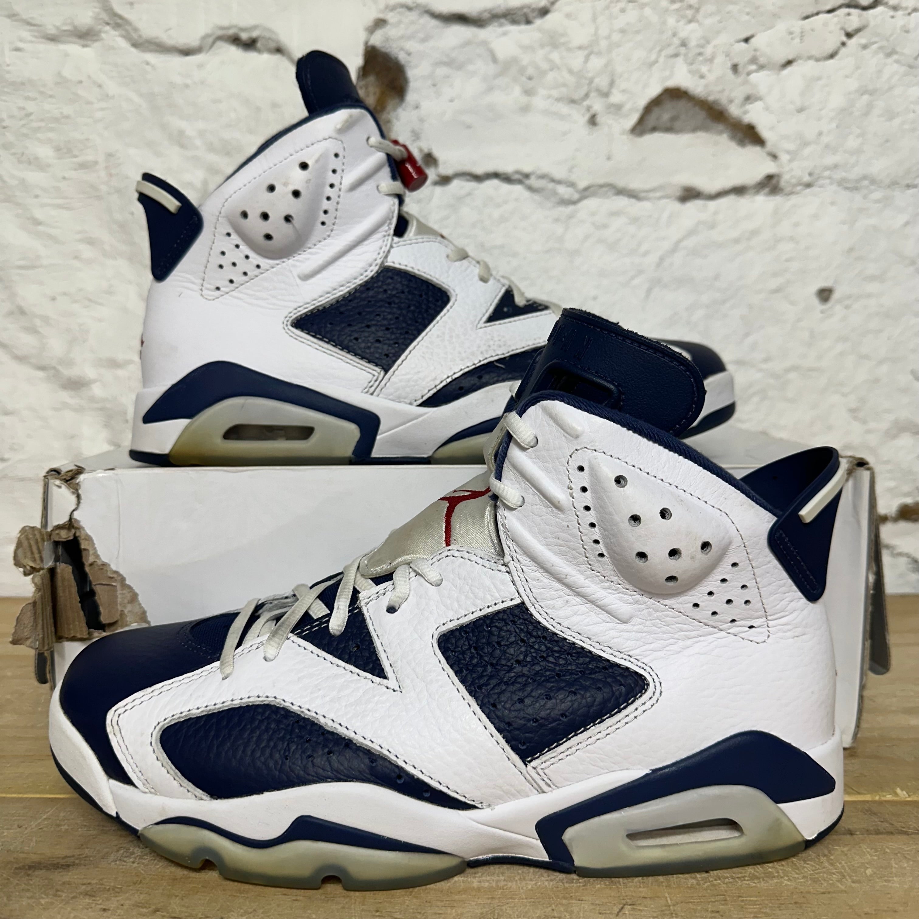 Air Jordan 6 Olympic (2024) Sz 9.5