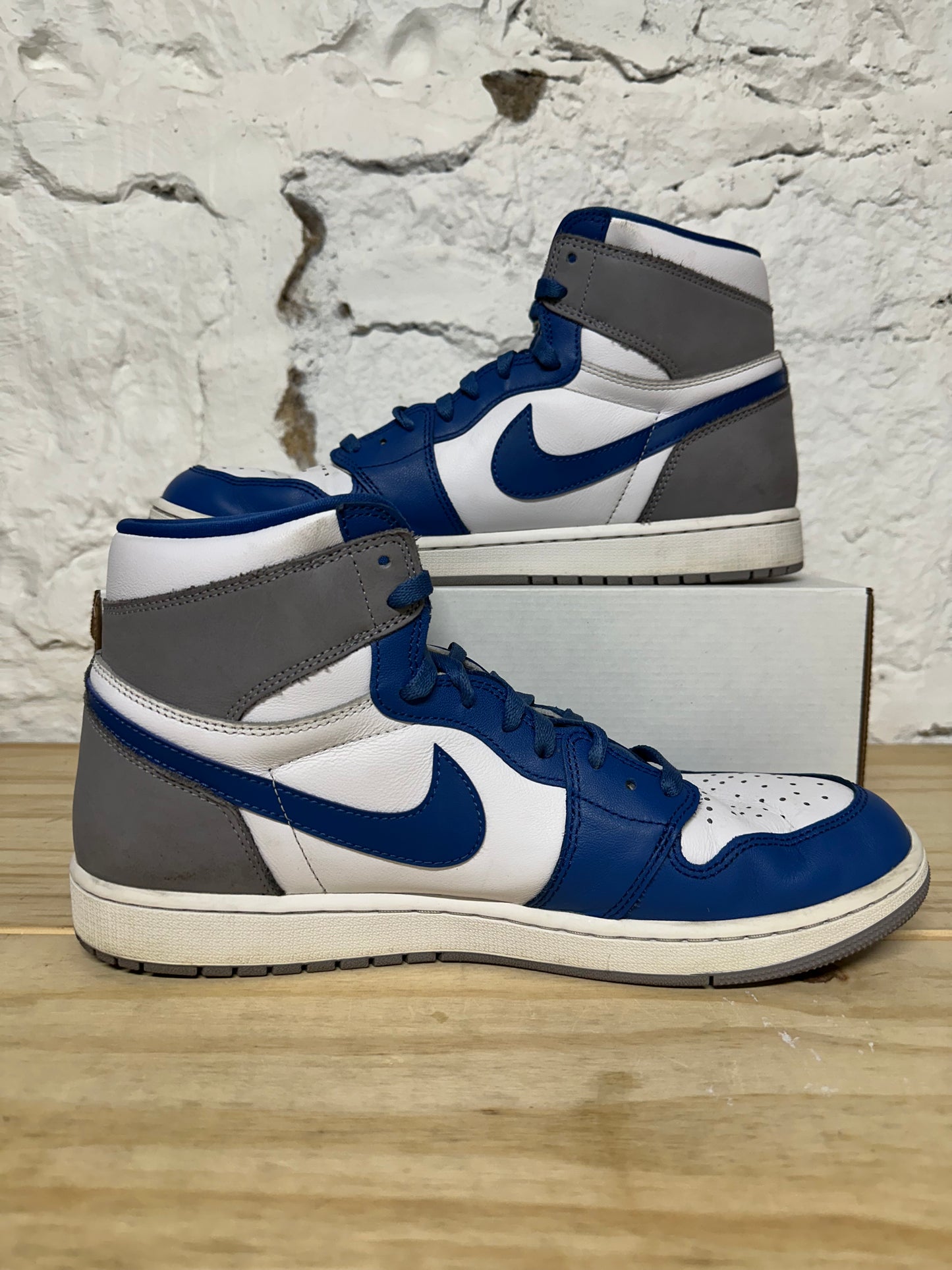 Air Jordan 1 High True Blue Sz 13