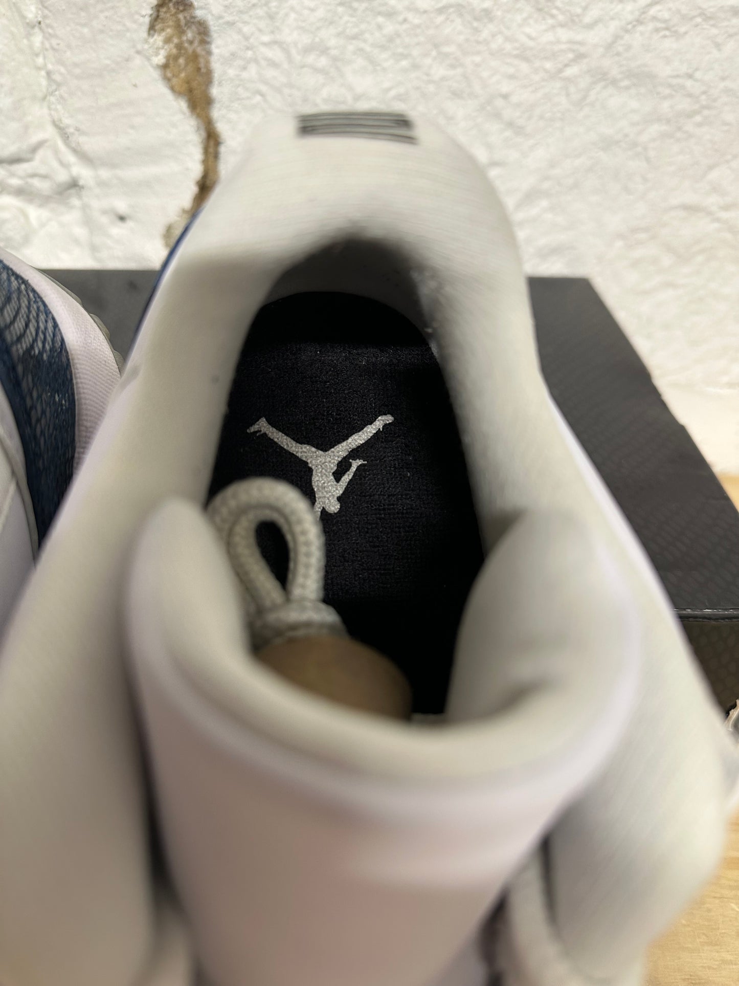 Air Jordan 11 Low Navy Snakeskin Sz 11