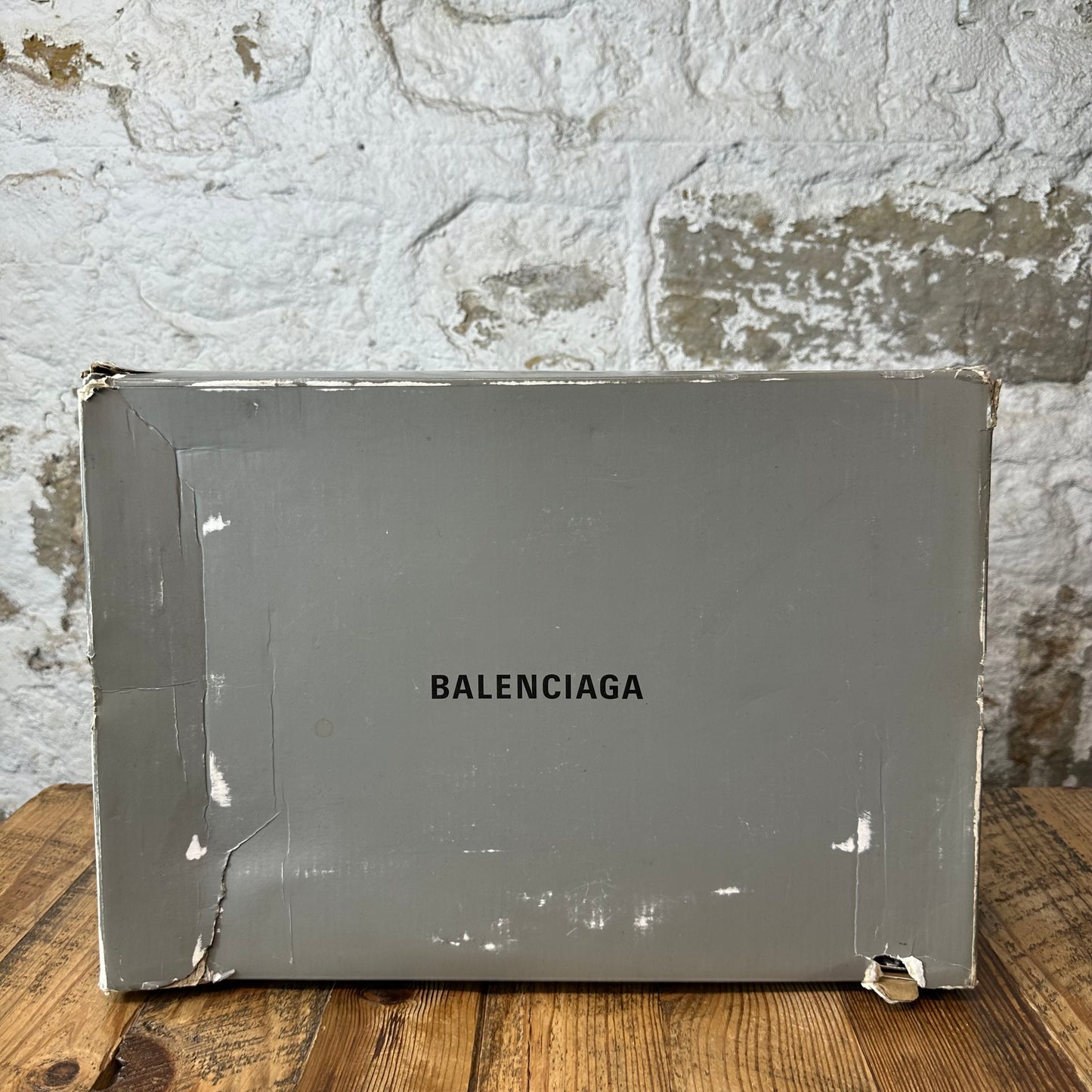 Balenciaga Track Runner Triple White Sneaker Sz 9 (42)