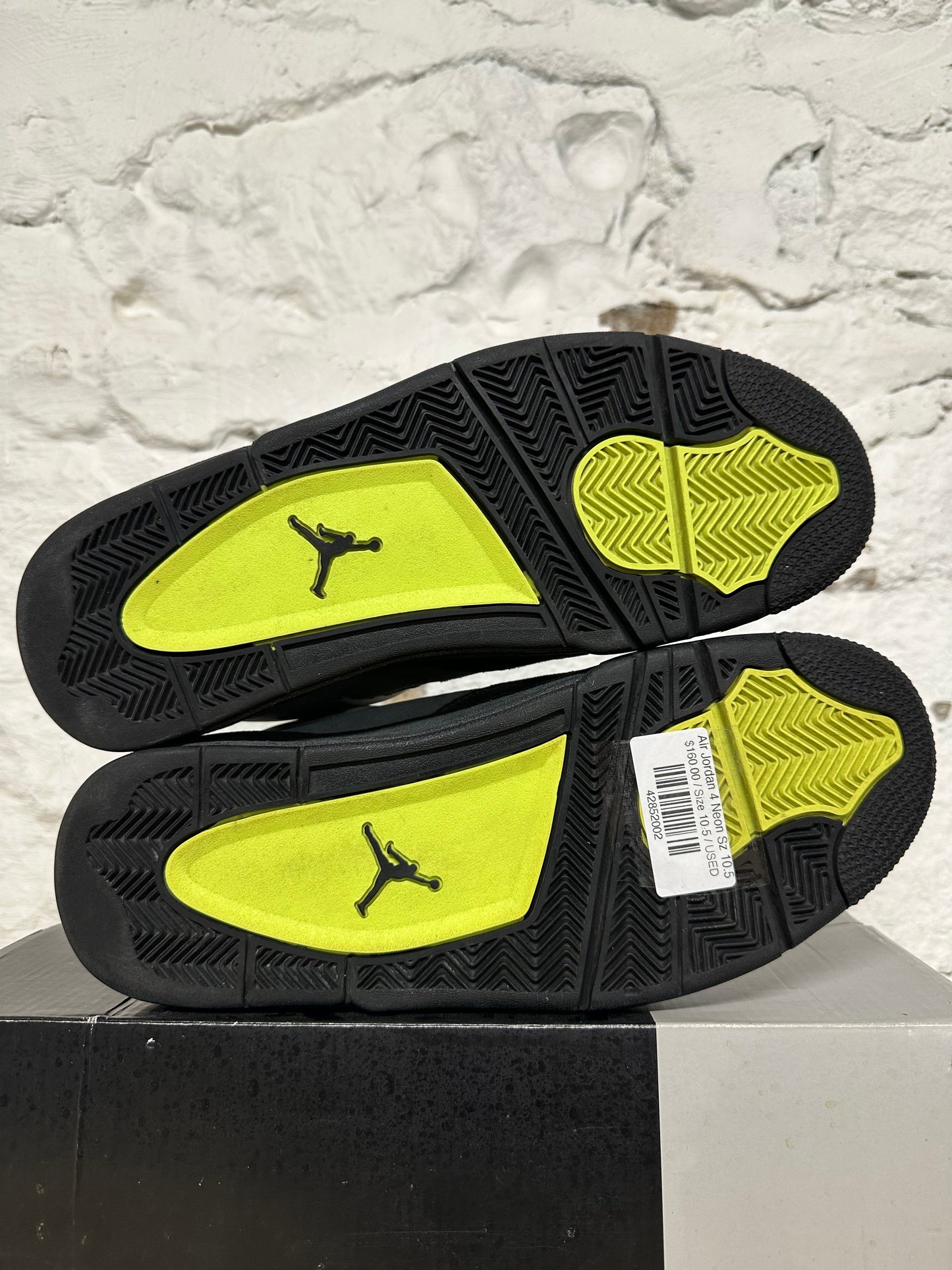Air Jordan 4 Neon Sz 10.5