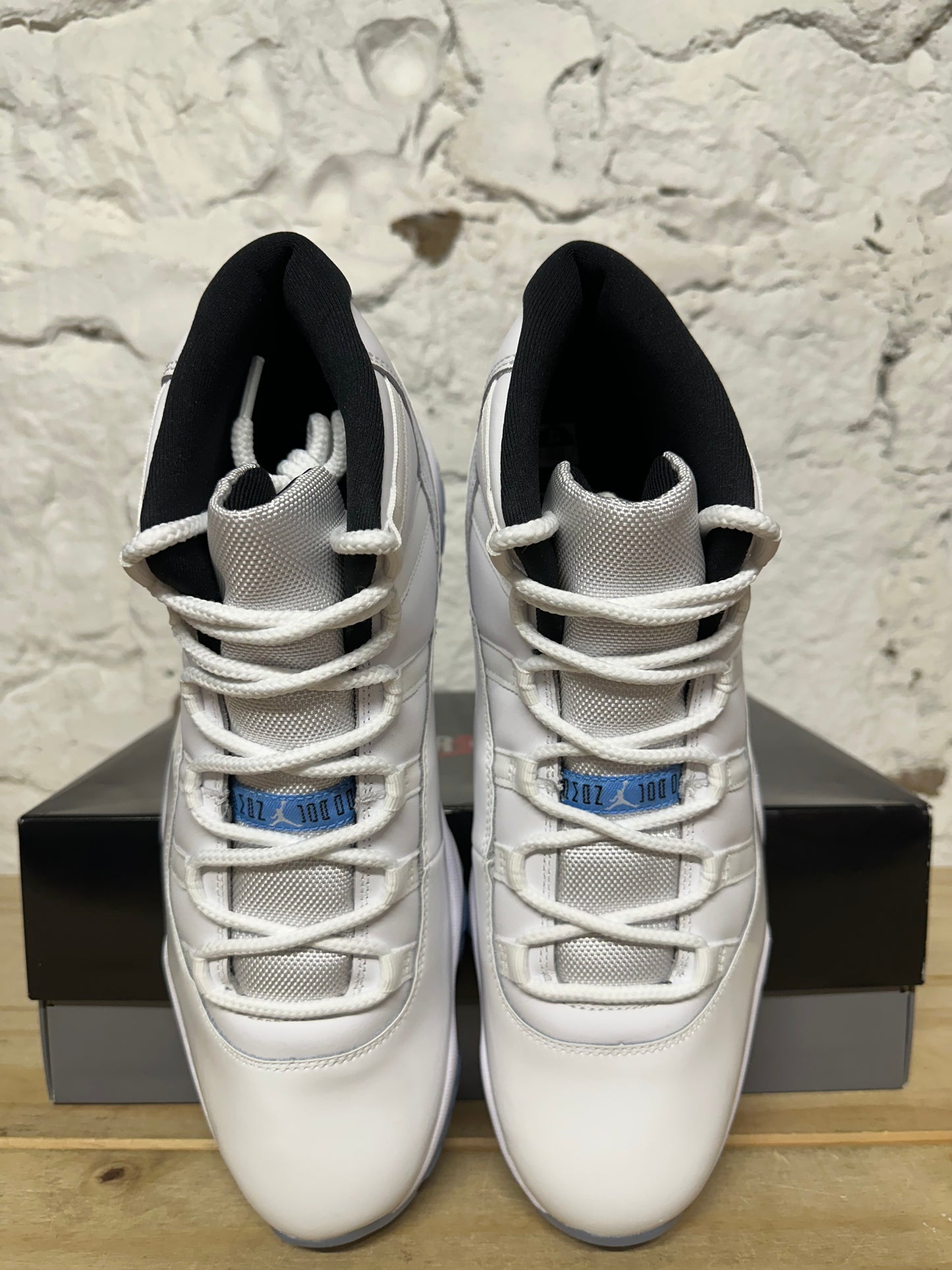 Air Jordan 11 High Legend Blue Sz 12 DS
