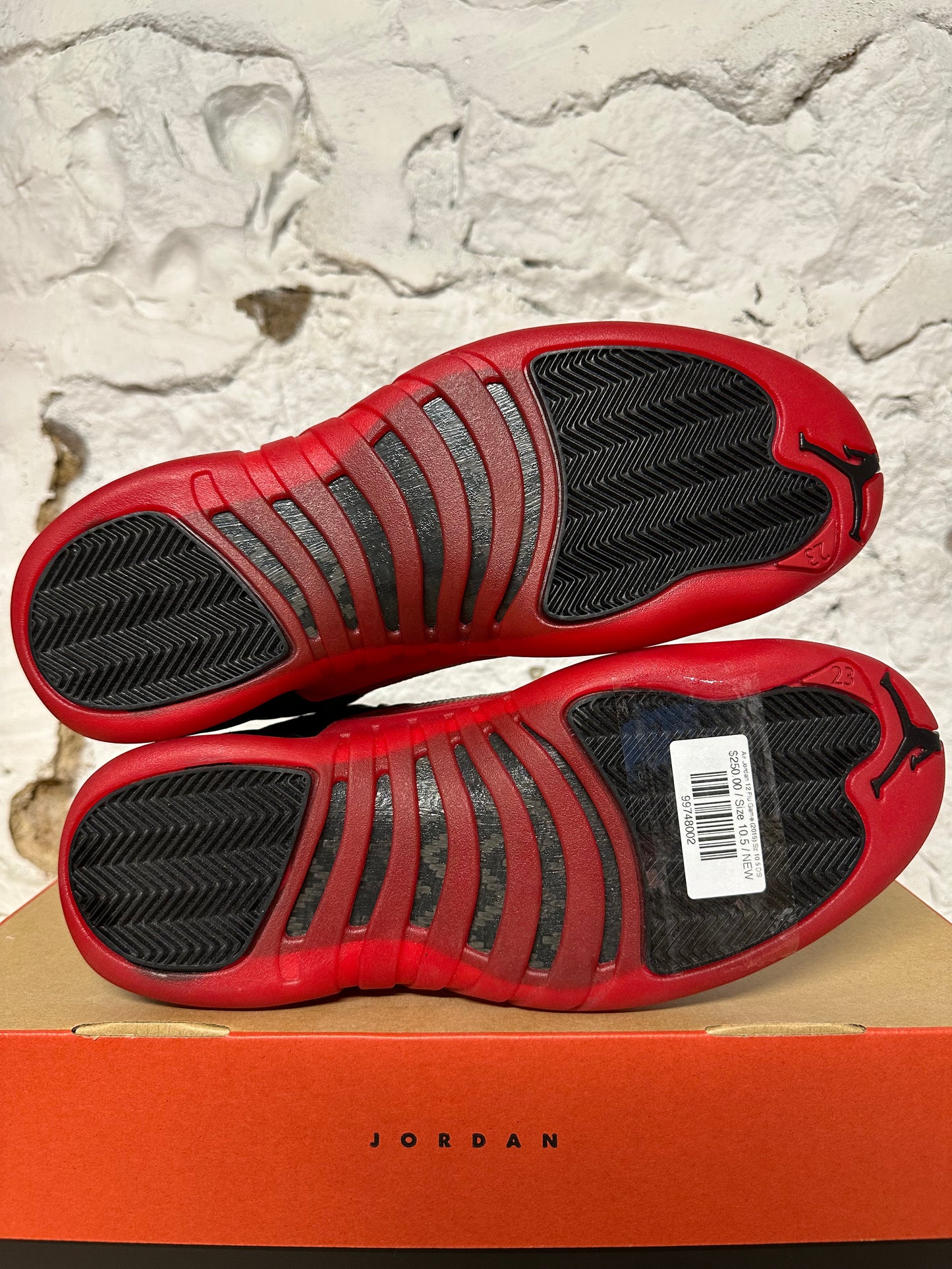 Air Jordan 12 Flu Game (2016) Sz 10.5 DS