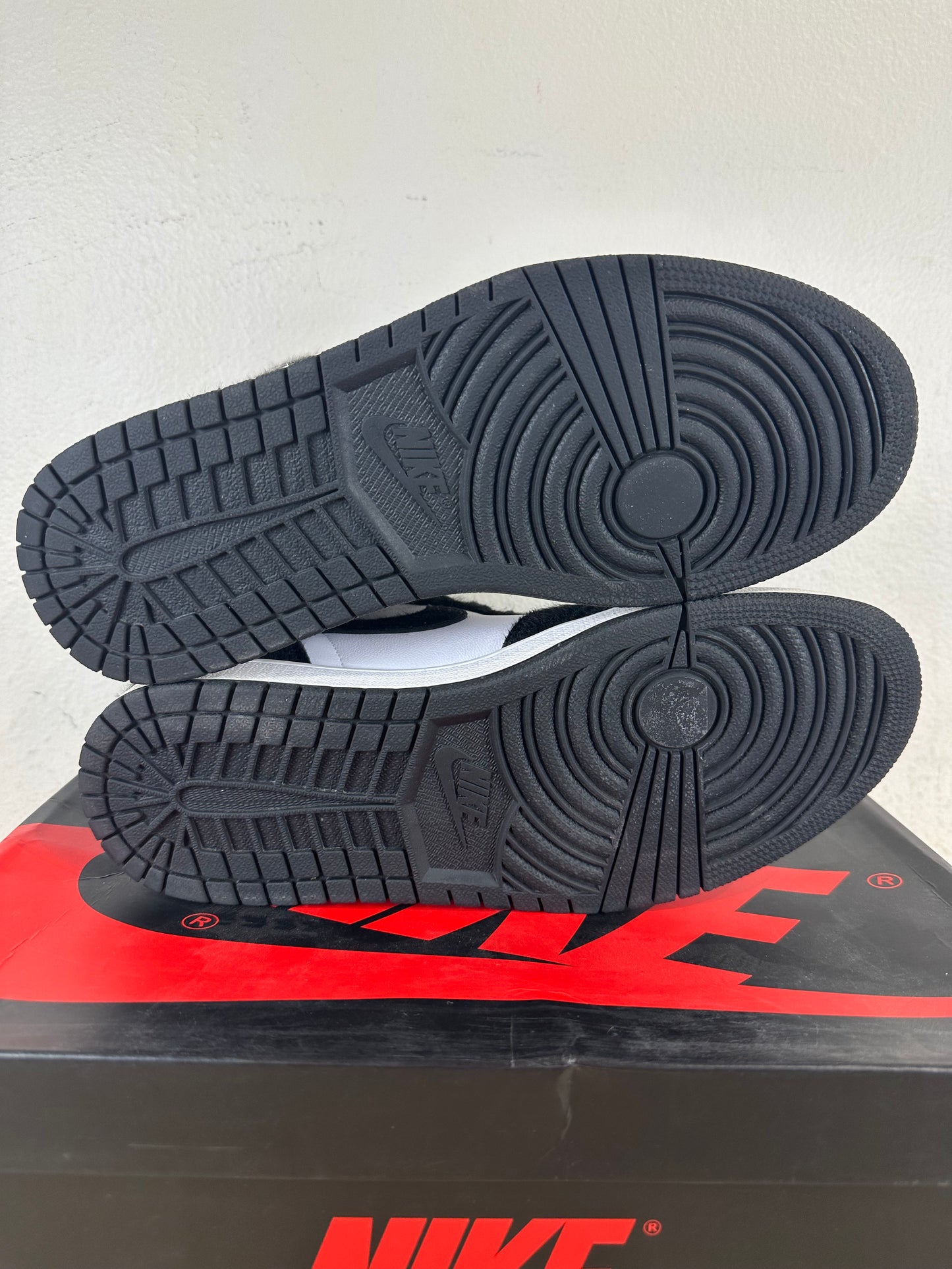 Air Jordan 1 High Twist Sz 9(10.5W)