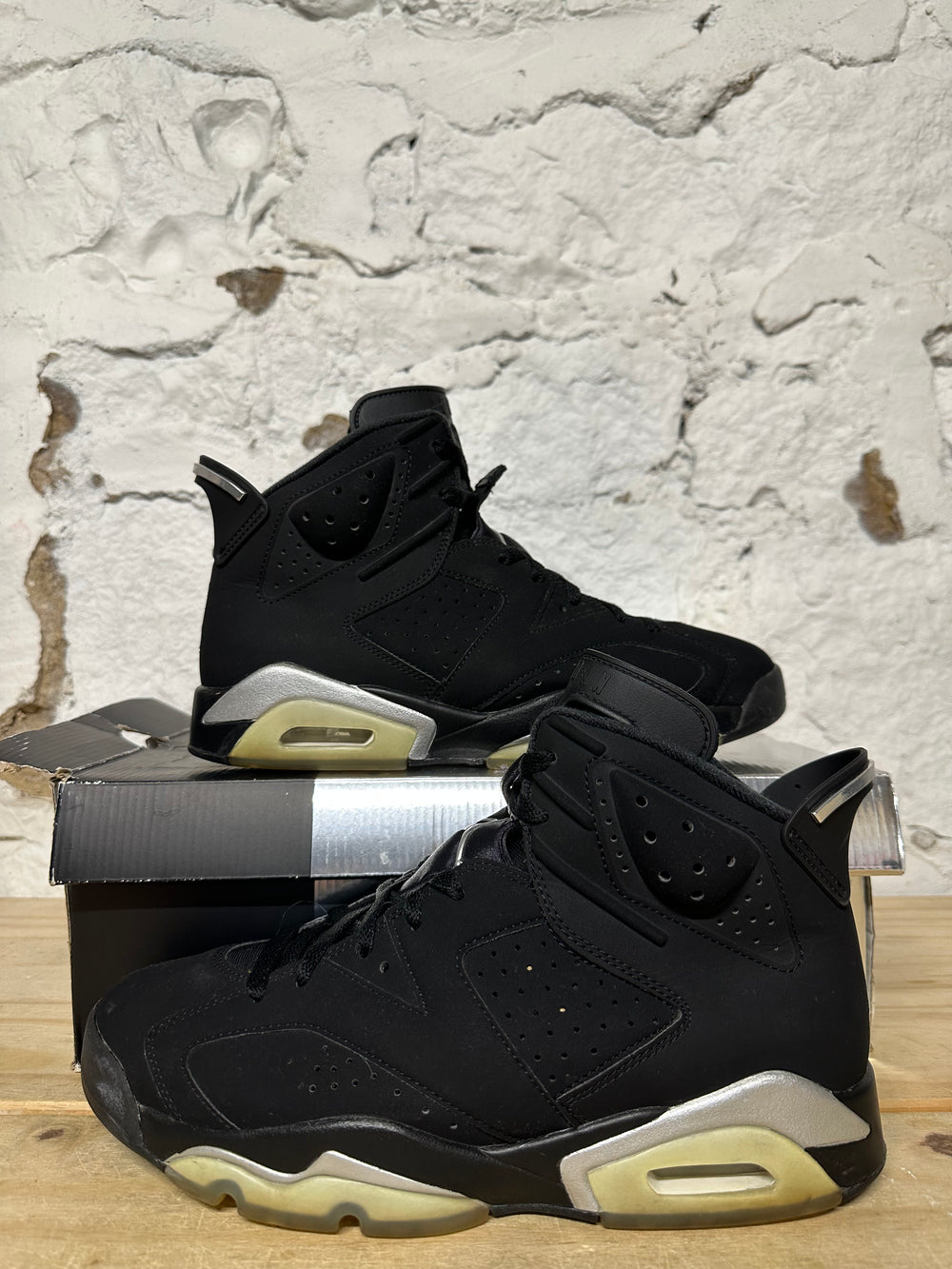 Air Jordan 6 Chrome Sz 9