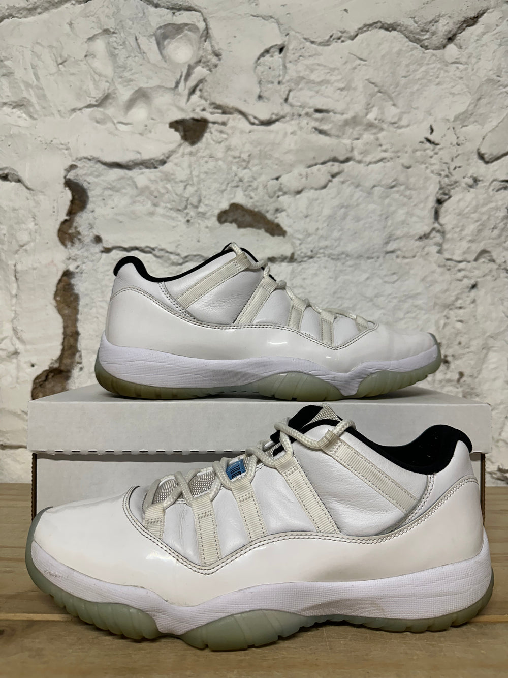 Air Jordan 11 Low Legend Blue Sz 10.5