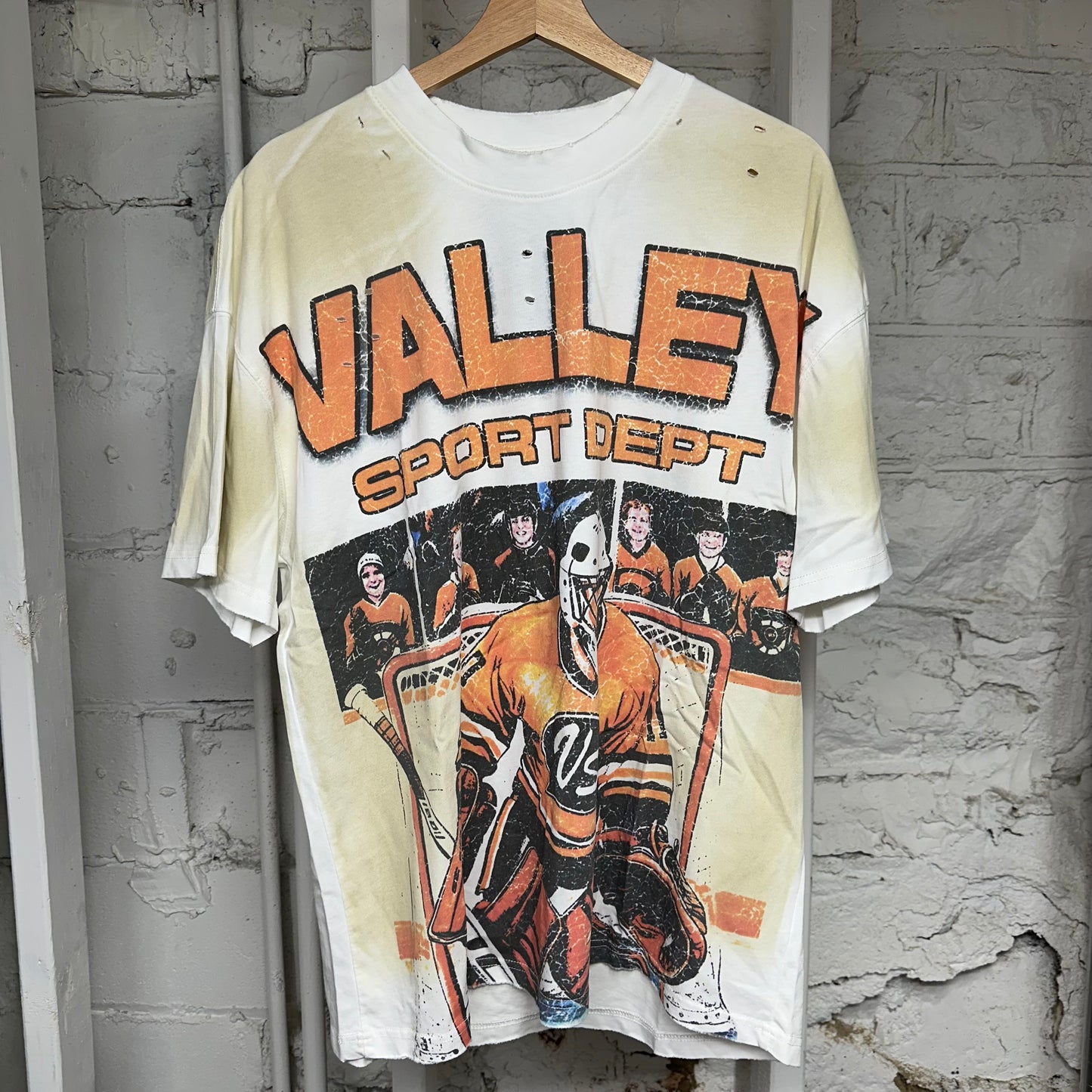 Vale Defensive Anchor Cream T-Shirt Sz M
