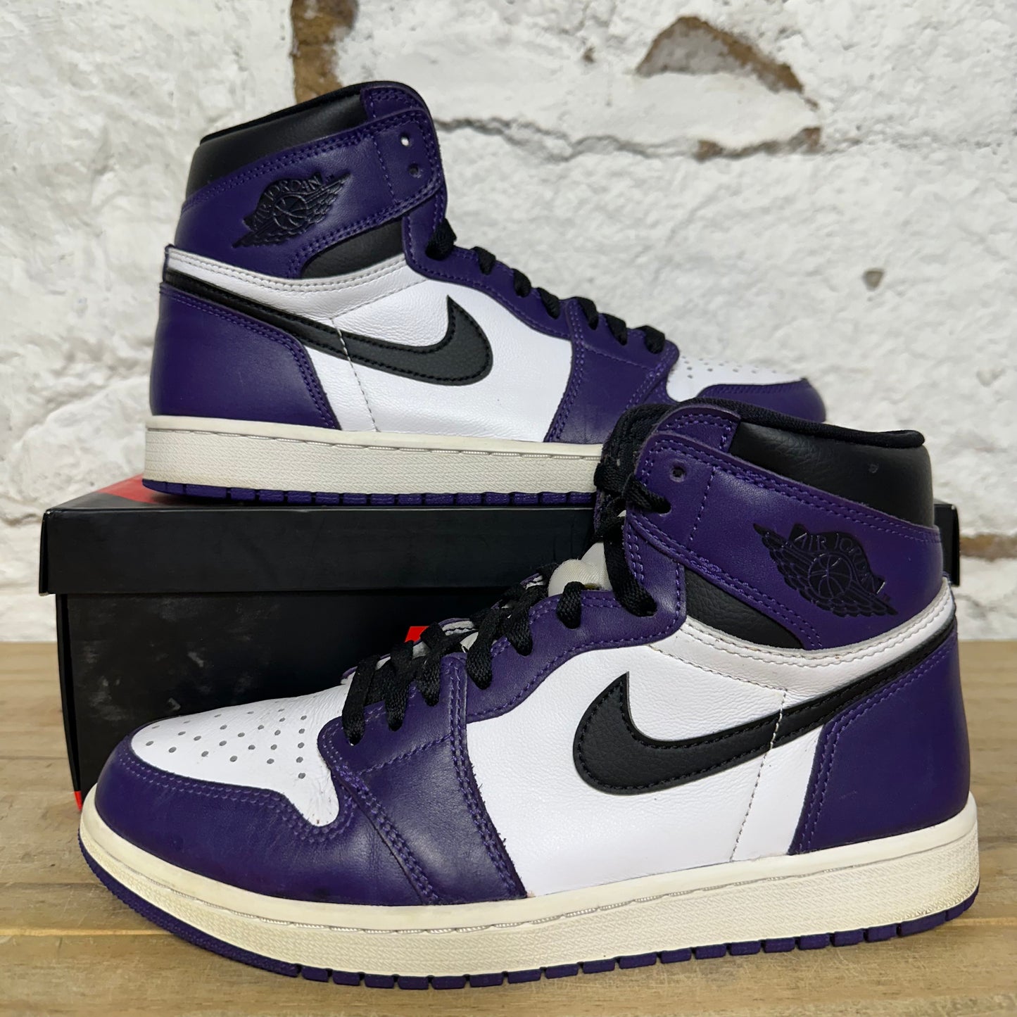 Air Jordan 1 High Court Purple Sz 8.5