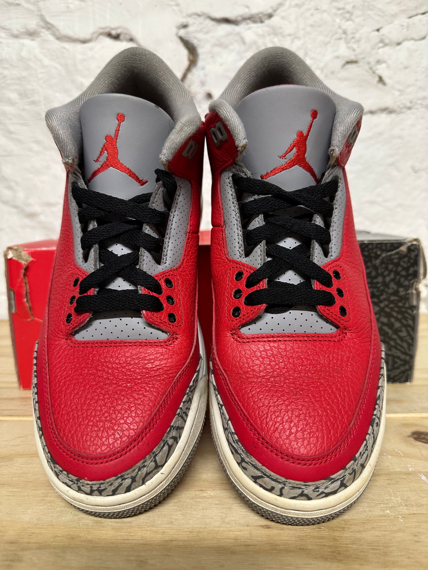 Air Jordan 3 Unite Sz 8.5