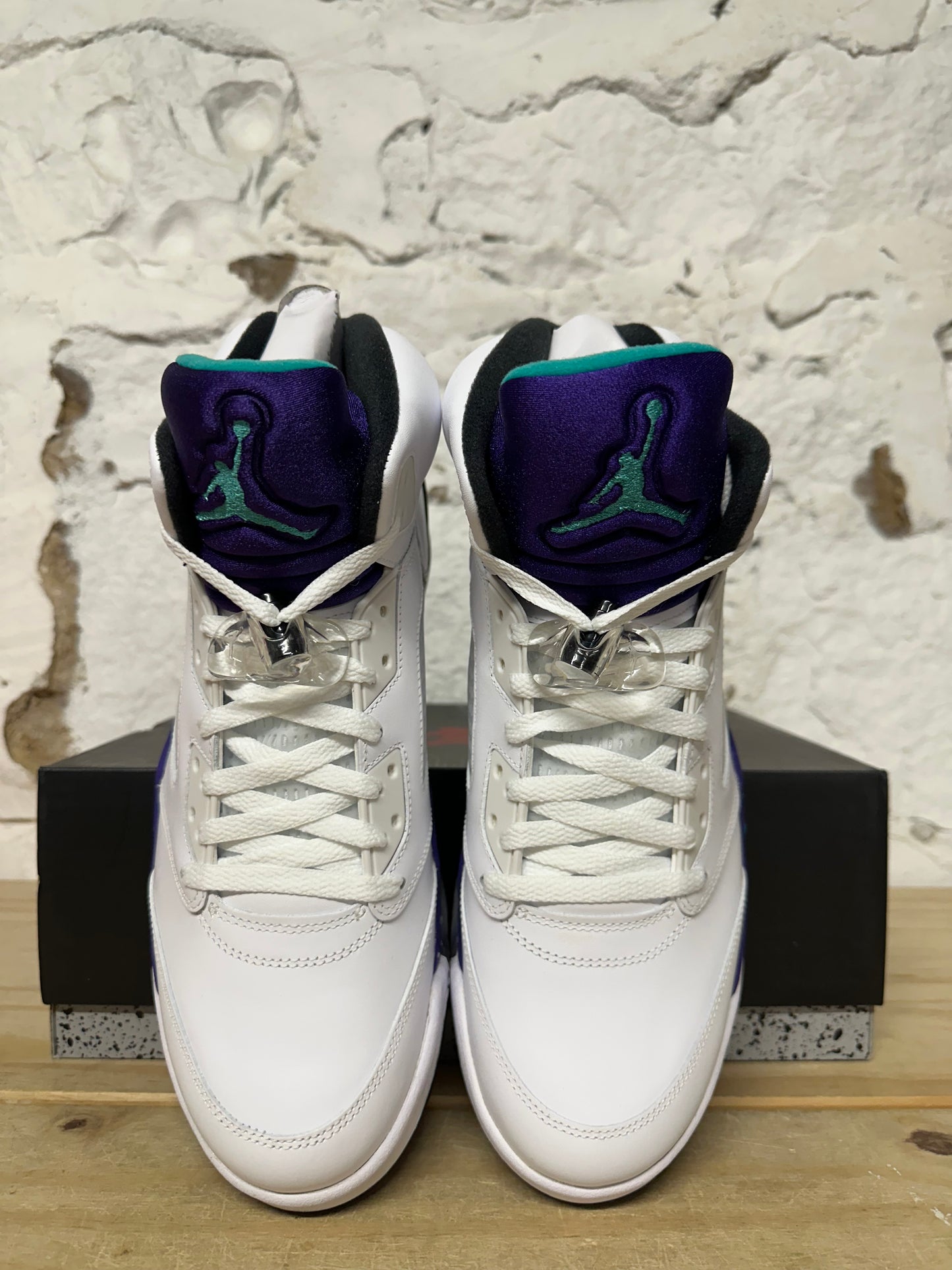 Air Jordan 5 Grape (2013) Sz 12 DS