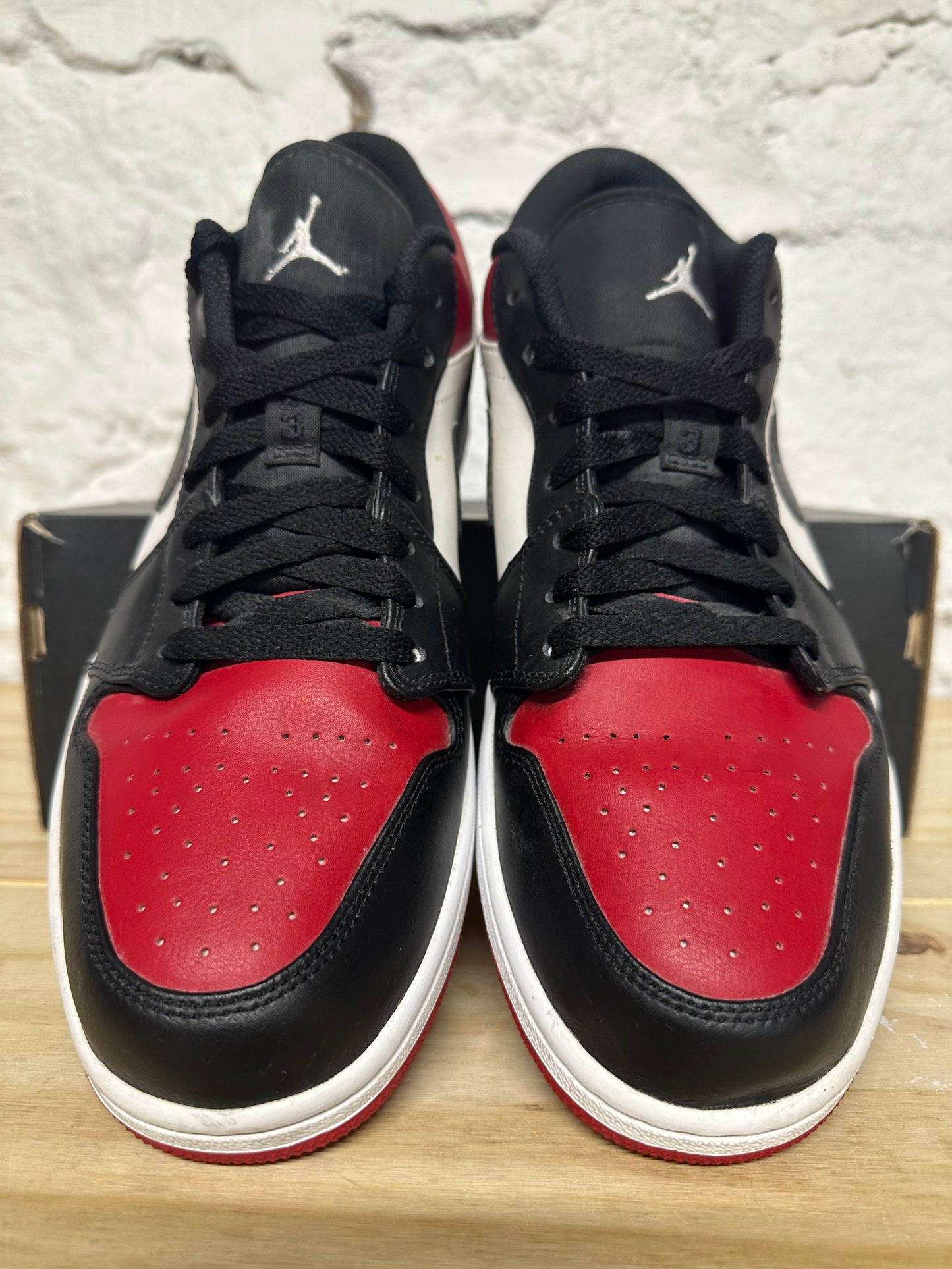 Air Jordan 1 Low Bred Toe Sz 12