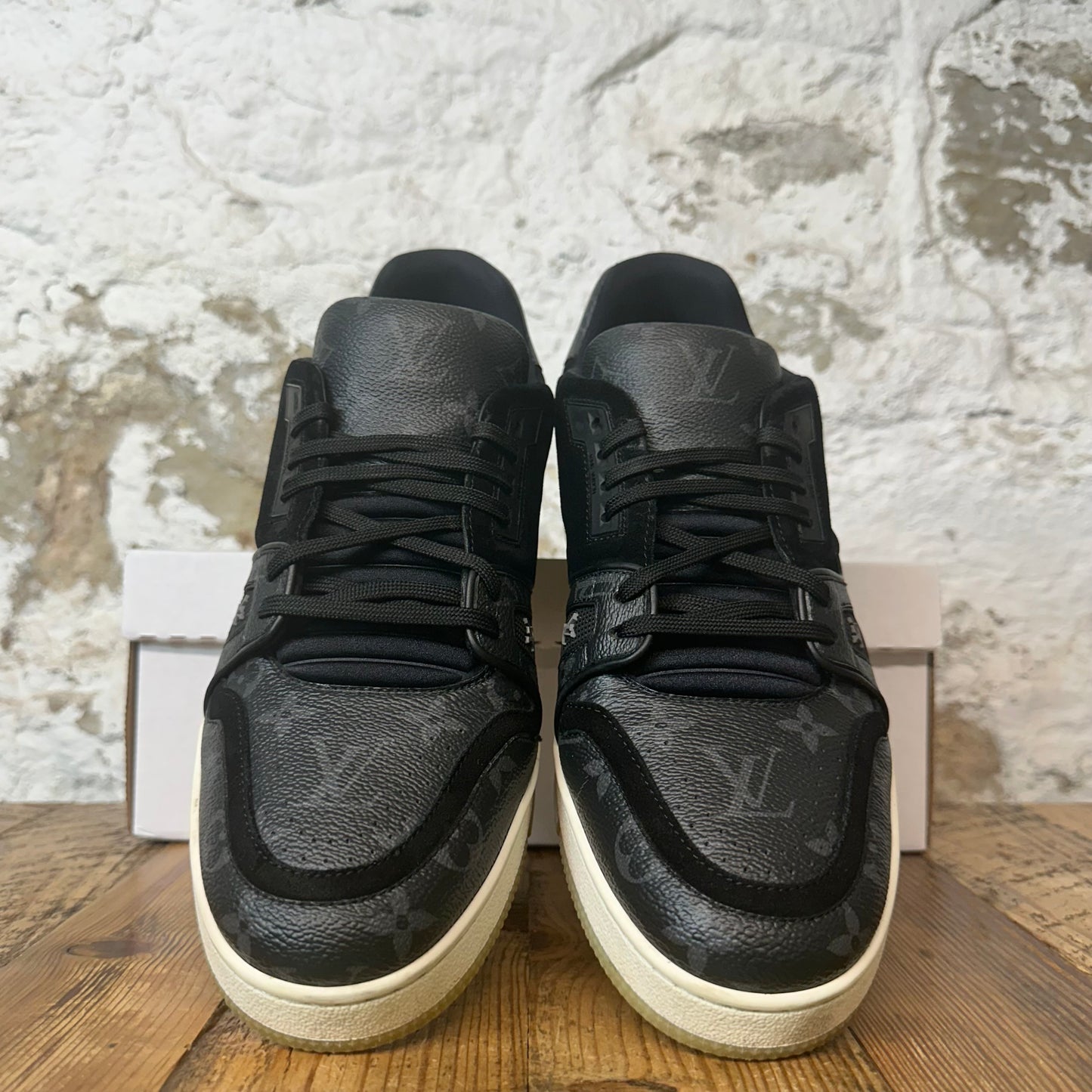 Louis Vuitton Graphite Monogram Trainer Sneaker Sz 10.5 (9LV)