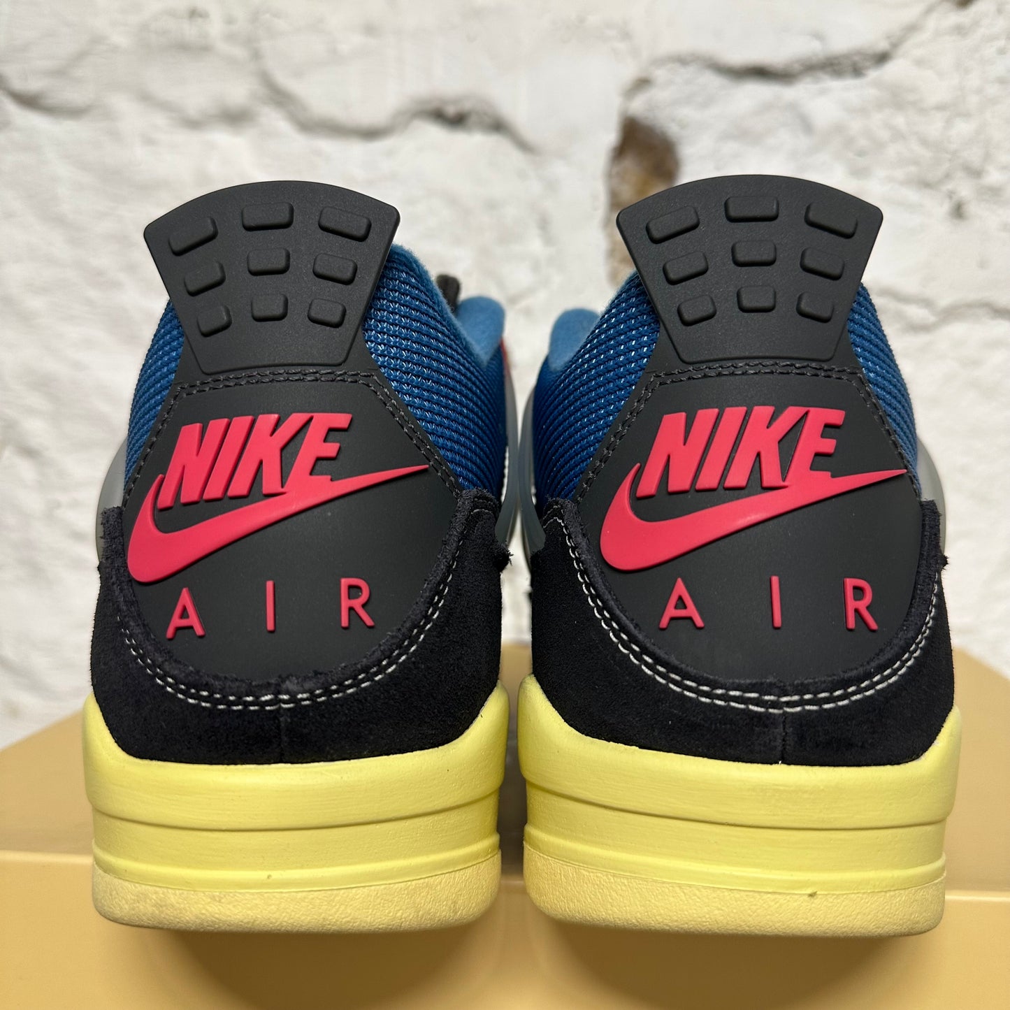Air Jordan 4 Union Noir Sz 10.5