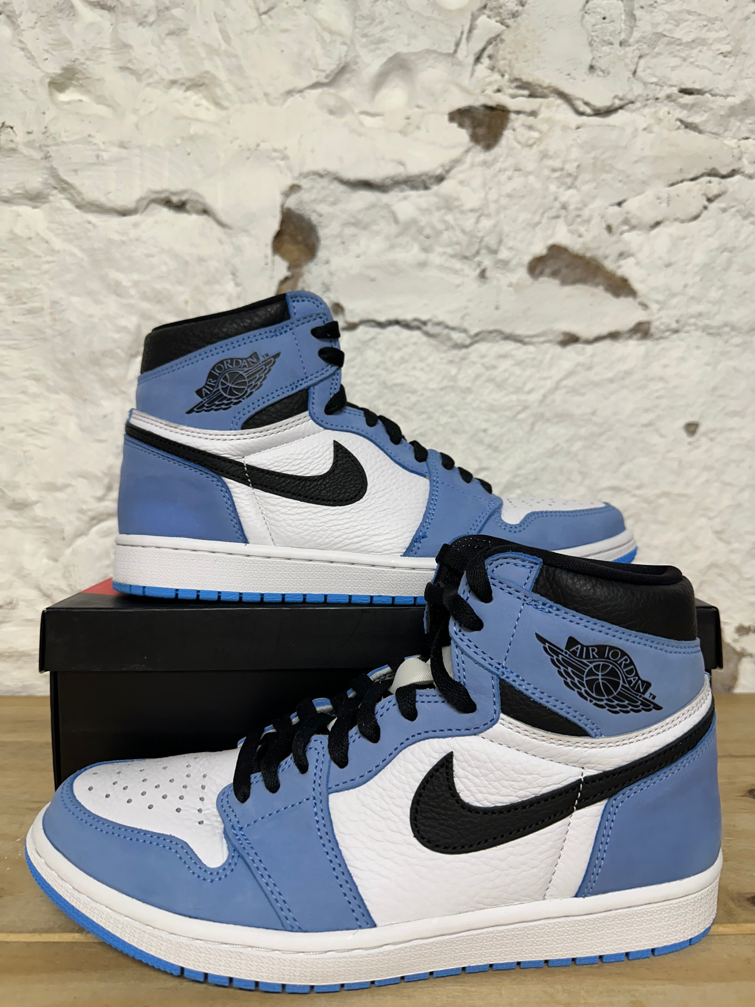 Air Jordan 1 High University Blue Sz 9