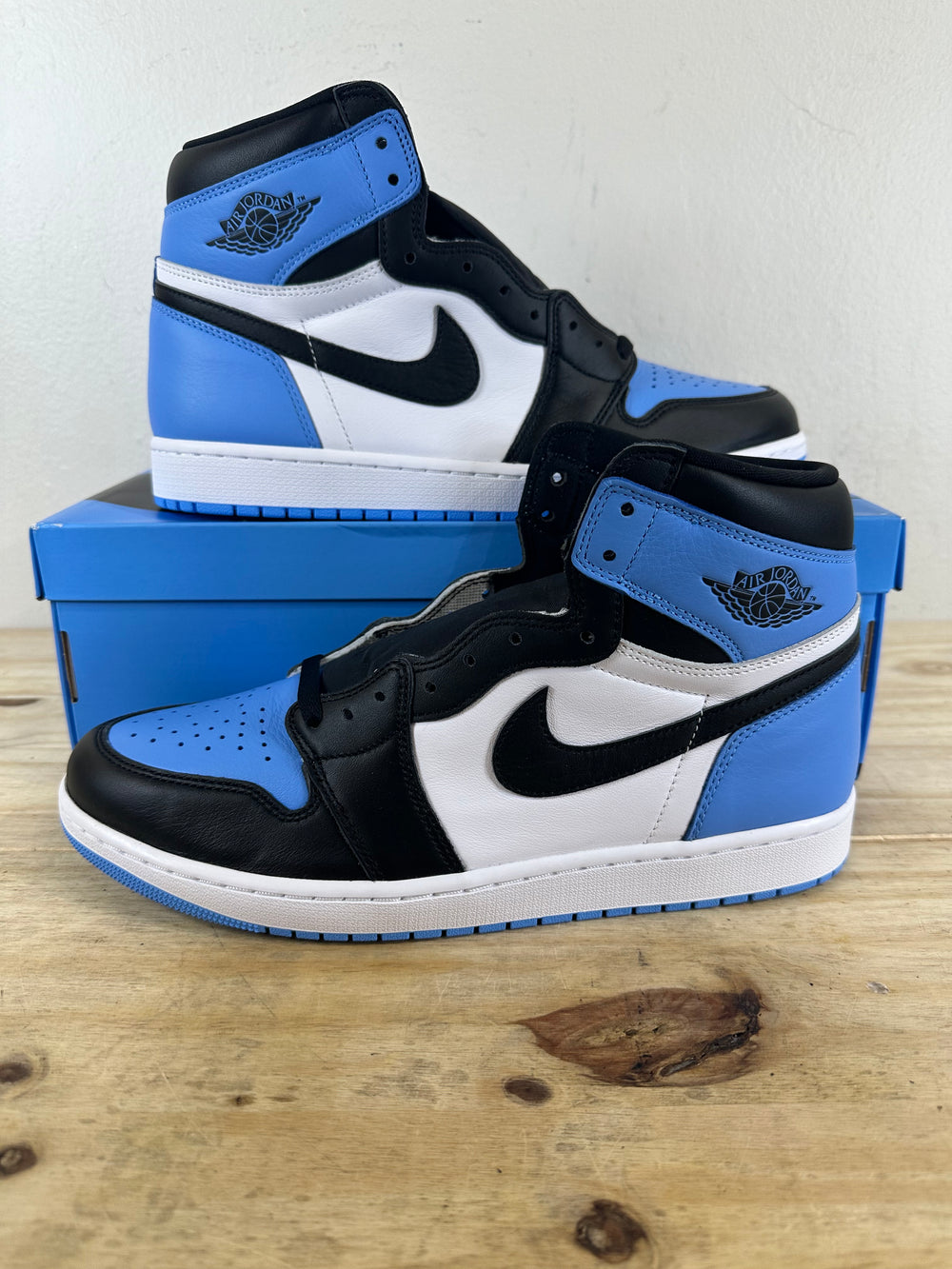 Air Jordan 1 High UNC Toe Sz 12 DS
