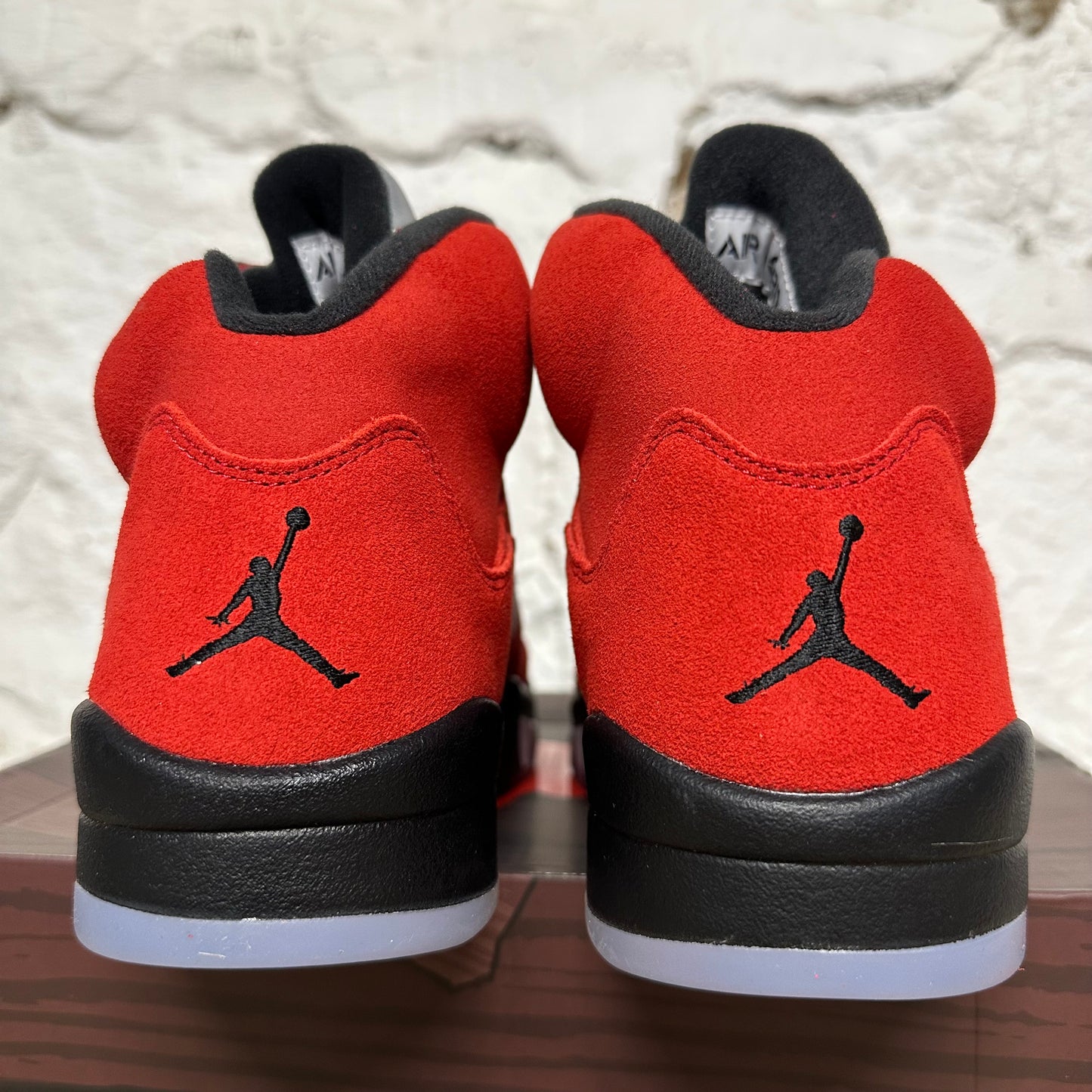 Air Jordan 5 Raging Bull (2021) Sz 9 DS