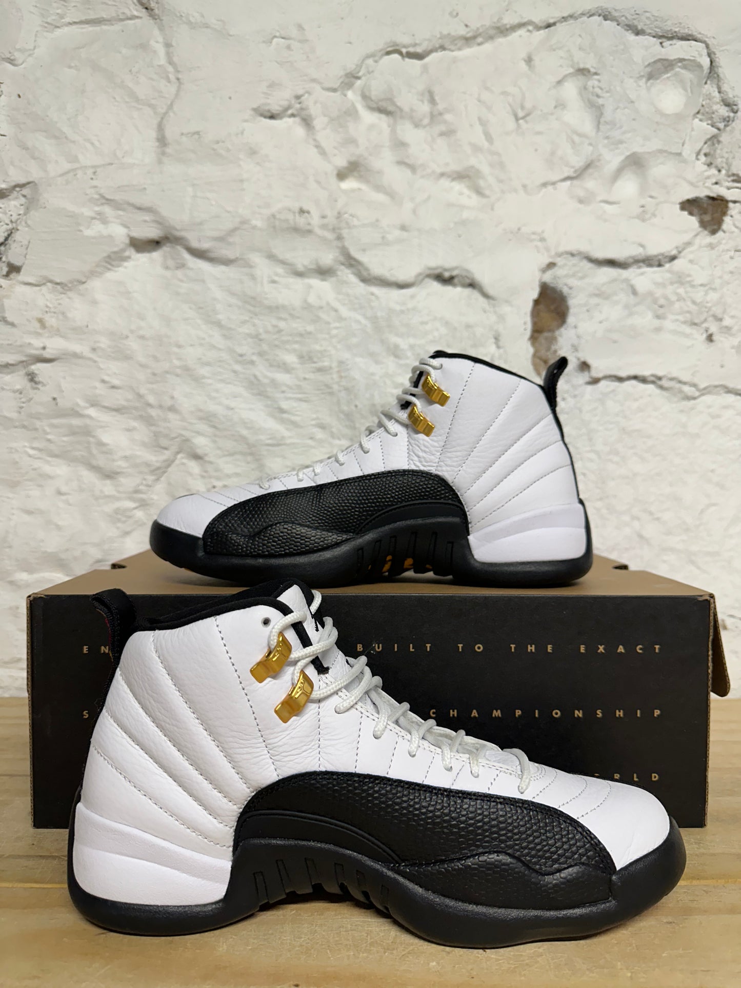 Air Jordan 12 Taxi Sz 8