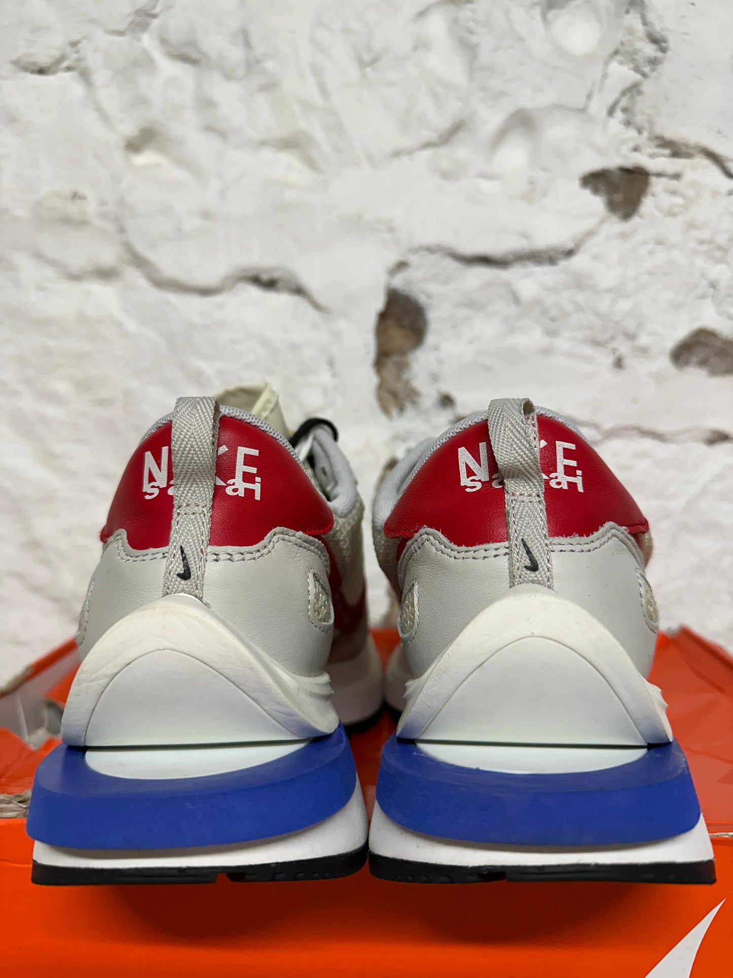 Nike Vaporwaffle Sacai Sport Fuschia Sz 12