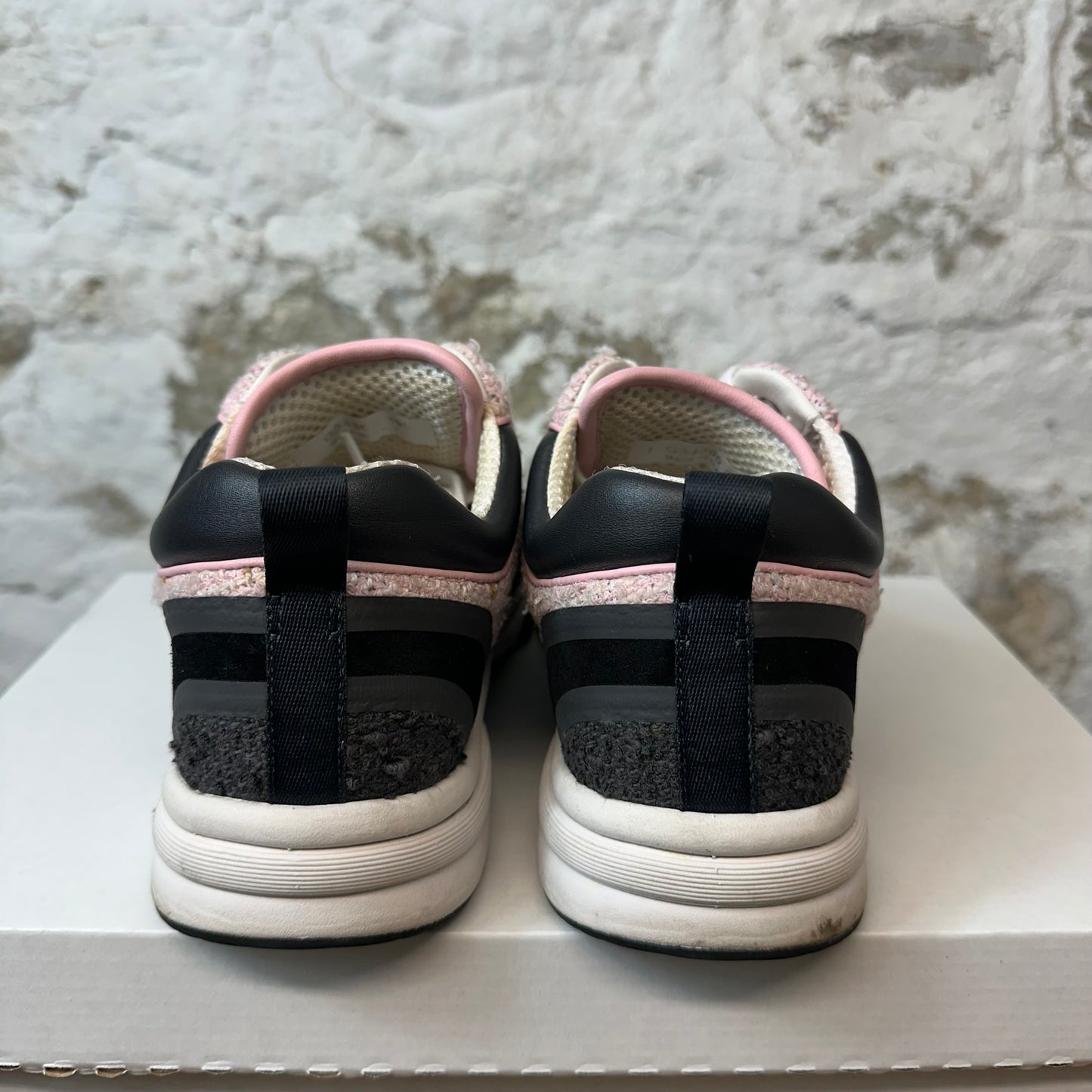 Chanel Pink Gray Tweed CC Trainer Sz 6.5 (39.5)