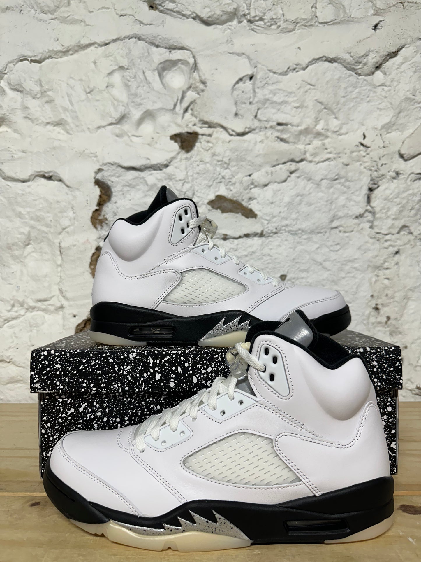 Air Jordan 5 Reverse Metallic Sz 10.5 DS