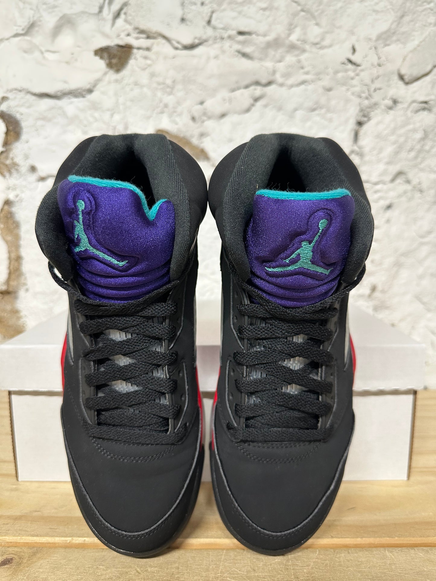 Air Jordan 5 Top 3 Sz 8.5
